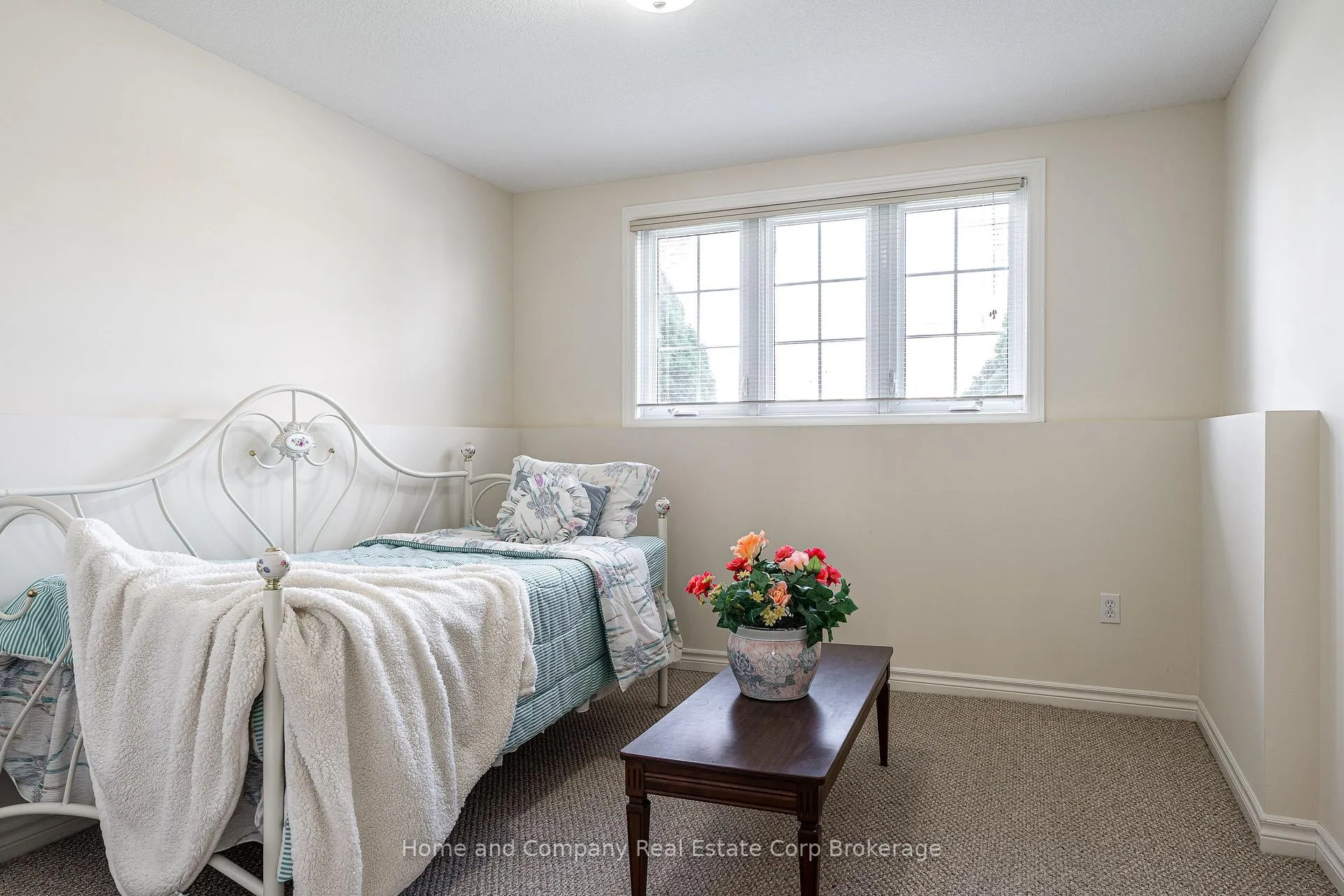 Photo 28 of 86 Lightbourne Avenue, Stratford — HOMEH