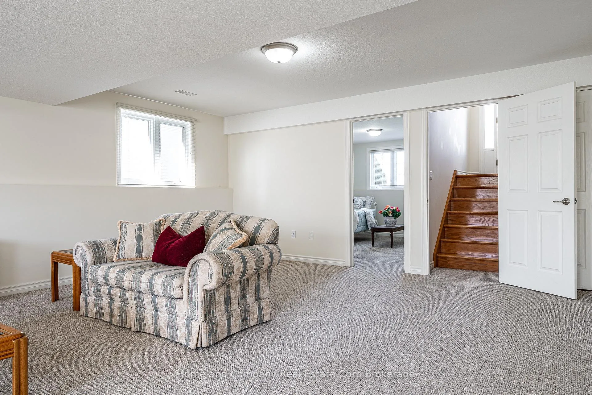 Photo 33 of 86 Lightbourne Avenue, Stratford — HOMEH