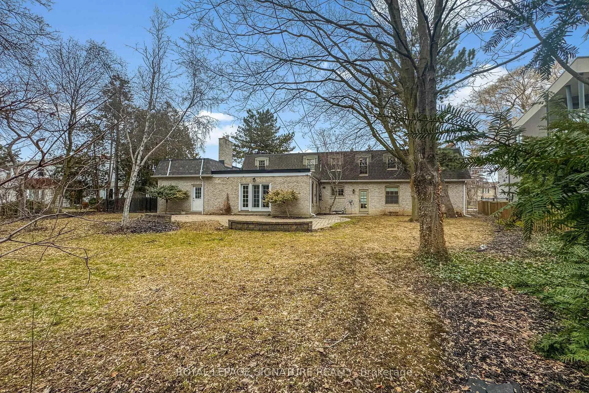 Photo 45 of 24 Laureleaf Road, Markham, Bayview Glen — HOMEH