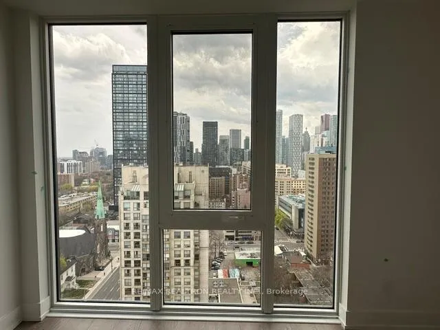 Photo 7 of Unit 2012, 308 Jarvis Street, Toronto, Church-Yonge Corridor — HOMEH