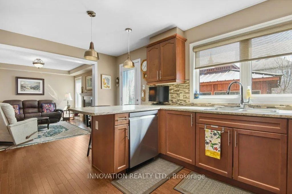 Photo 9 of 130 Soleil Avenue, Ottawa, Notting Hill/Summerside — HOMEH