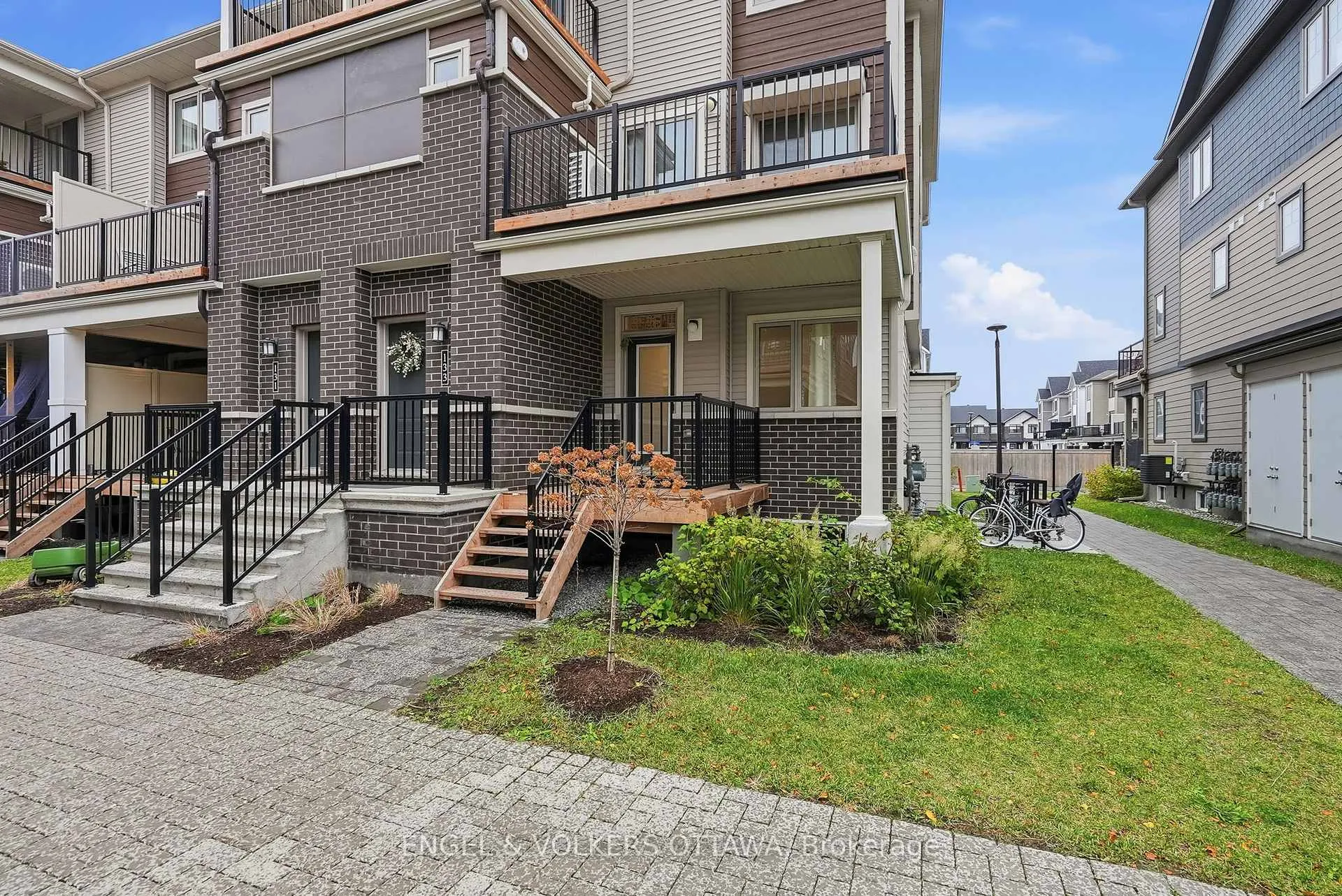 Photo 31 of 135 Anthracite Private, Ottawa, Barrhaven - Heritage Park — HOMEH