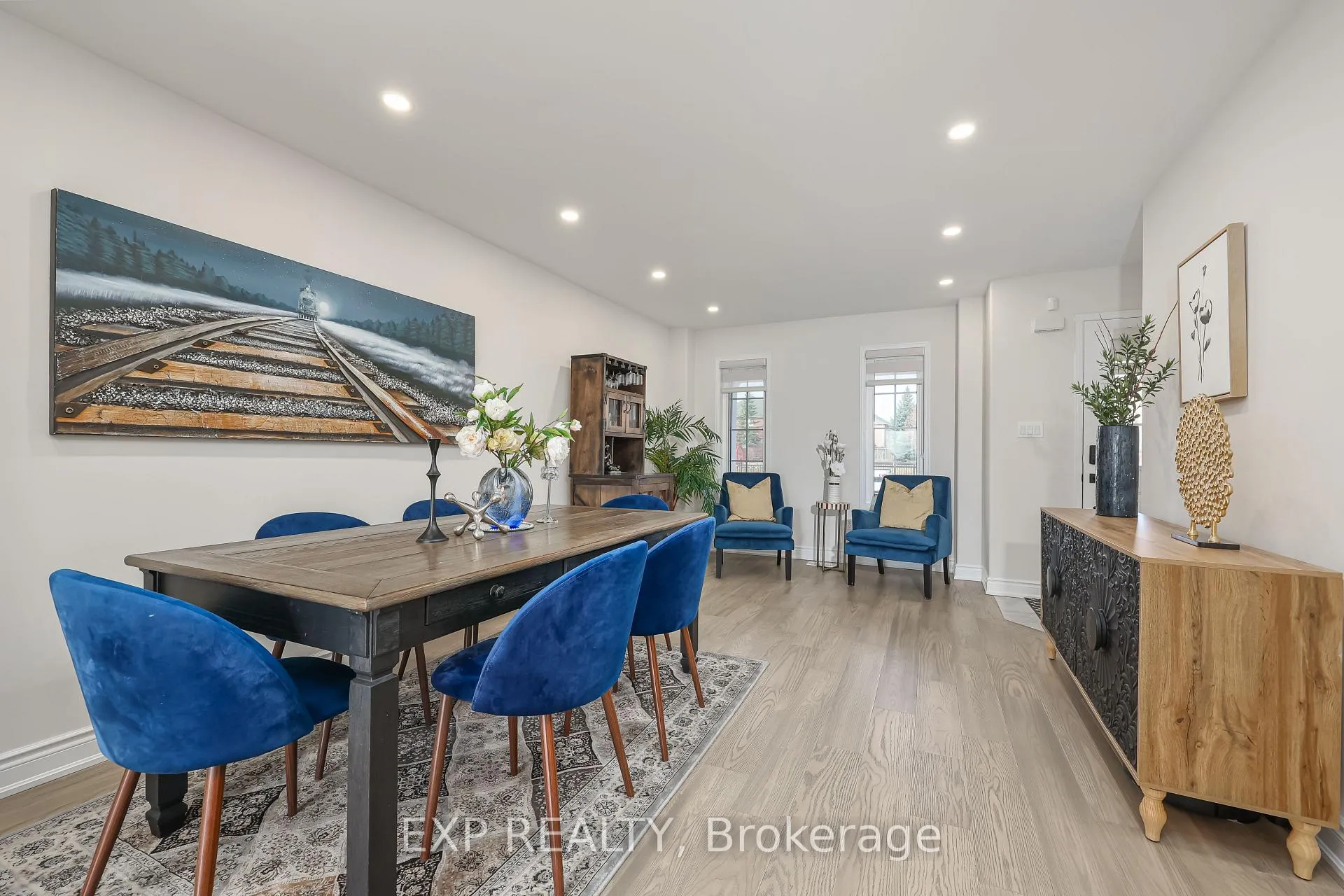 Photo 8 of 2210 Fairmount Drive, Oakville, Westmount — HOMEH