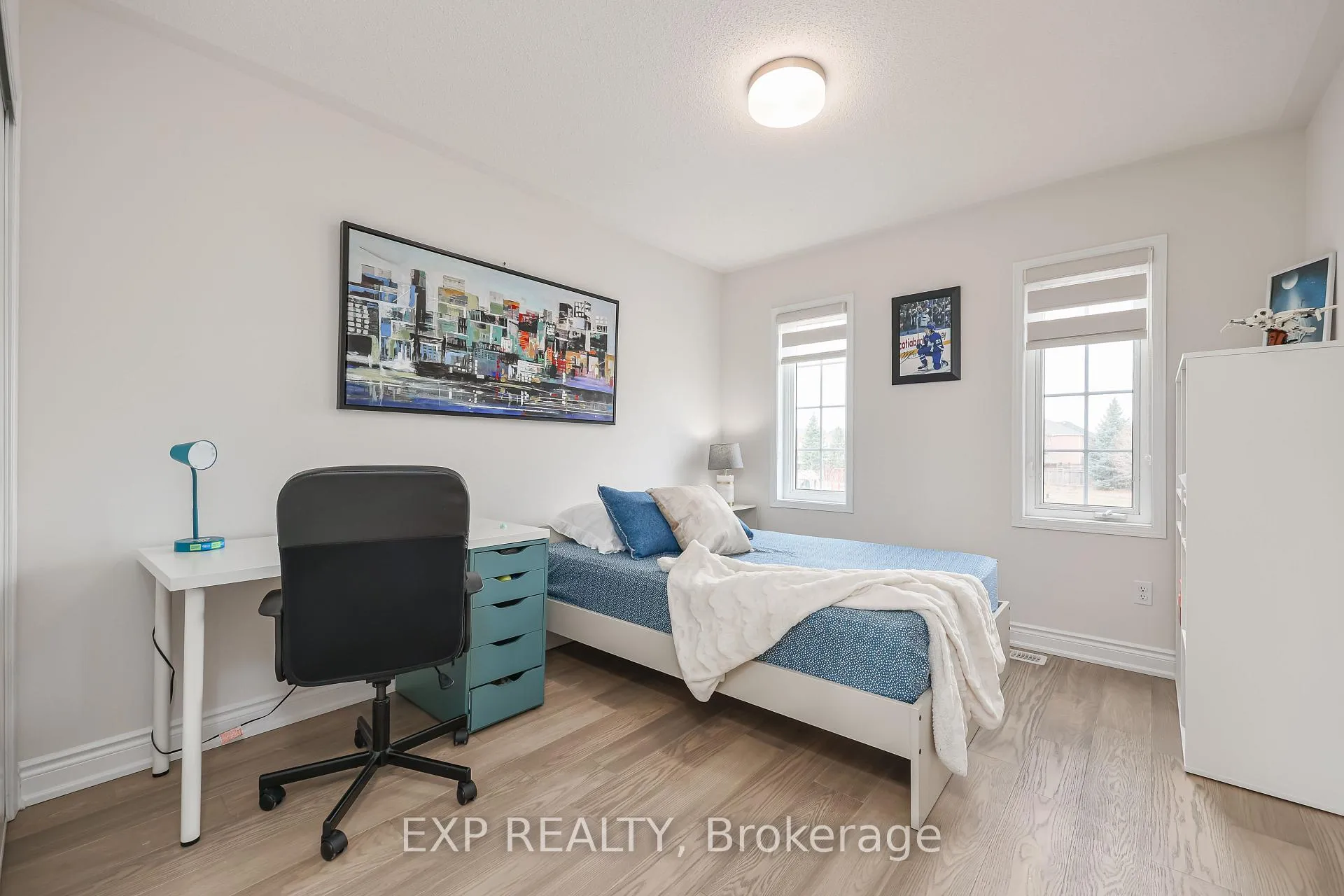 Photo 32 of 2210 Fairmount Drive, Oakville, Westmount — HOMEH