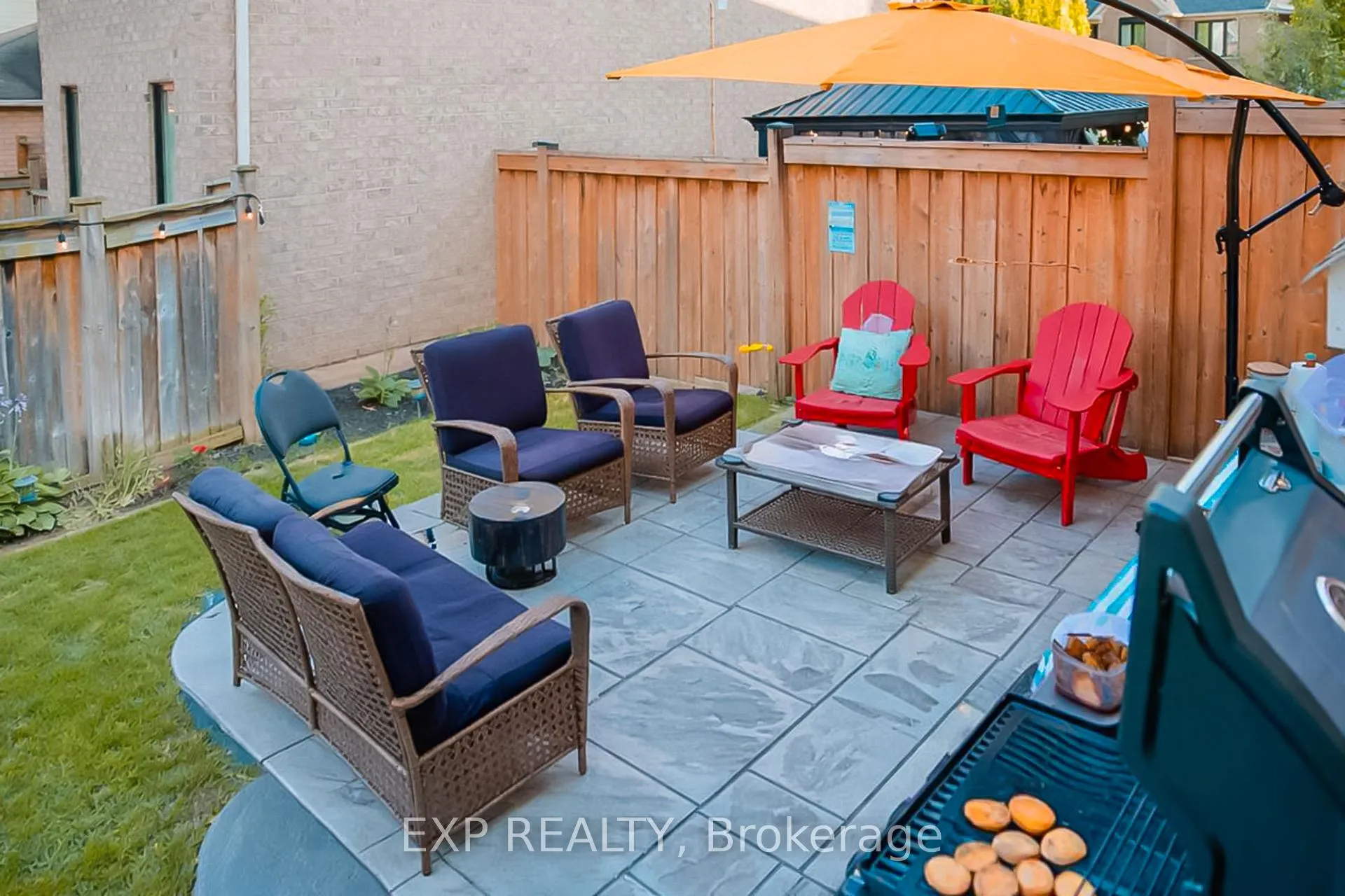 Photo 45 of 2210 Fairmount Drive, Oakville, Westmount — HOMEH