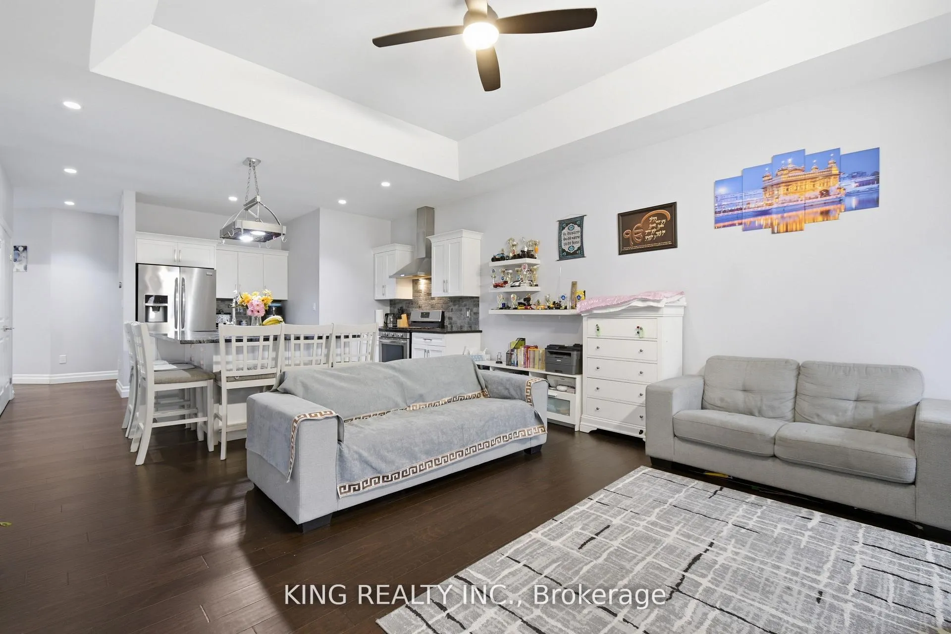 Photo 21 of 914 Ellrose Avenue, Windsor — HOMEH