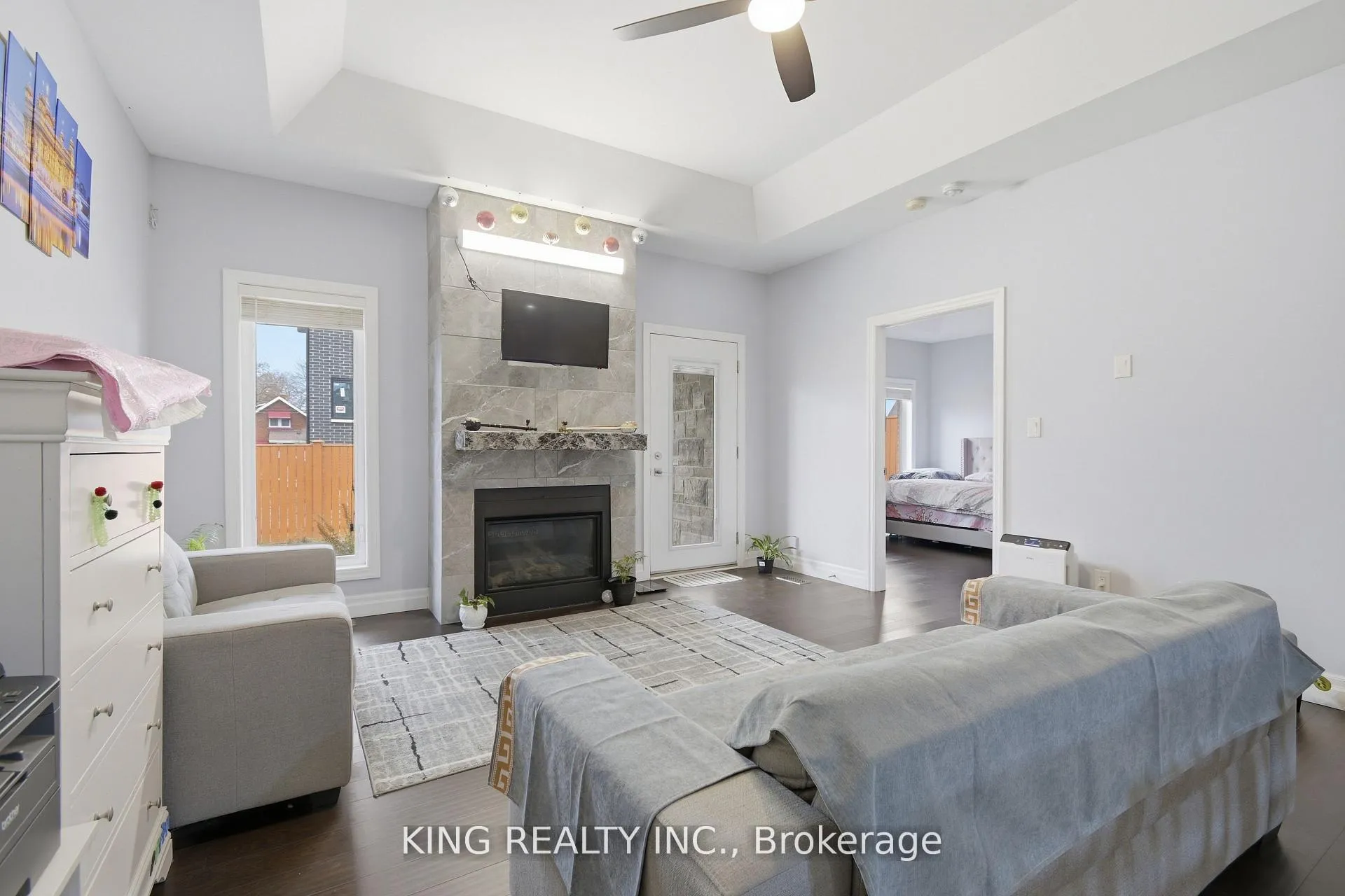 Photo 23 of 914 Ellrose Avenue, Windsor — HOMEH