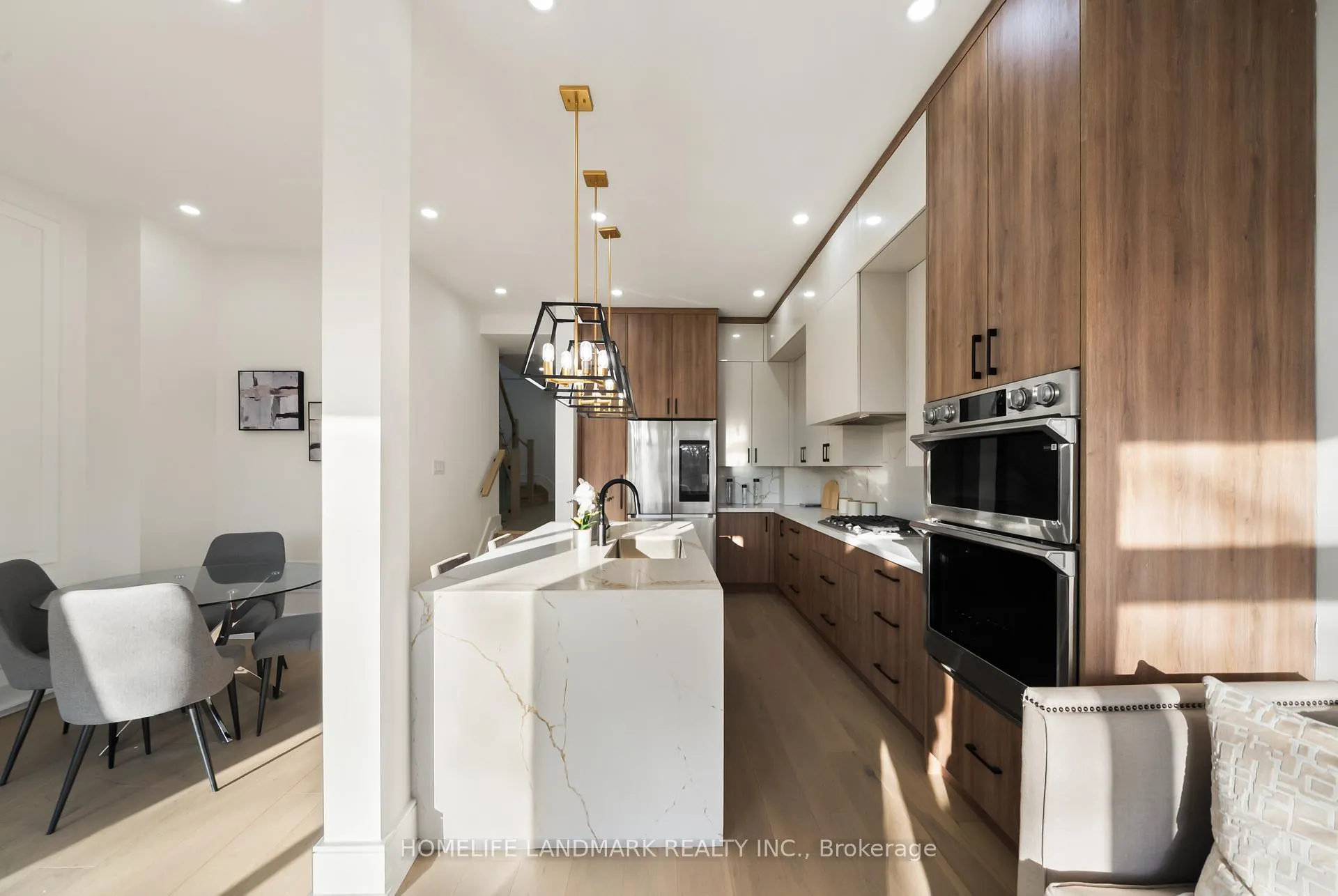 Photo 6 of 70 Granger Avenue, Scarborough, Kennedy Park — HOMEH