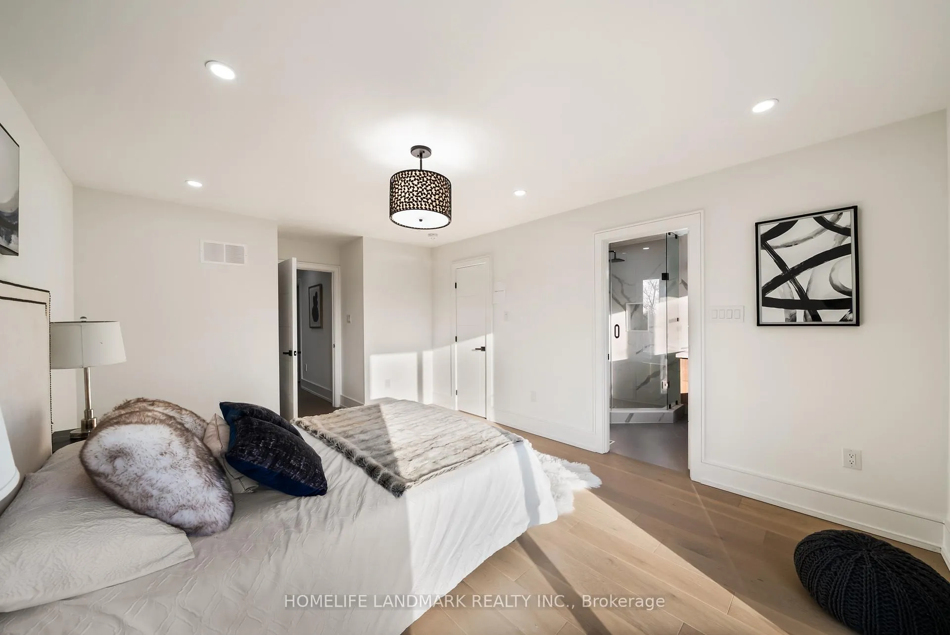 Photo 21 of 70 Granger Avenue, Scarborough, Kennedy Park — HOMEH