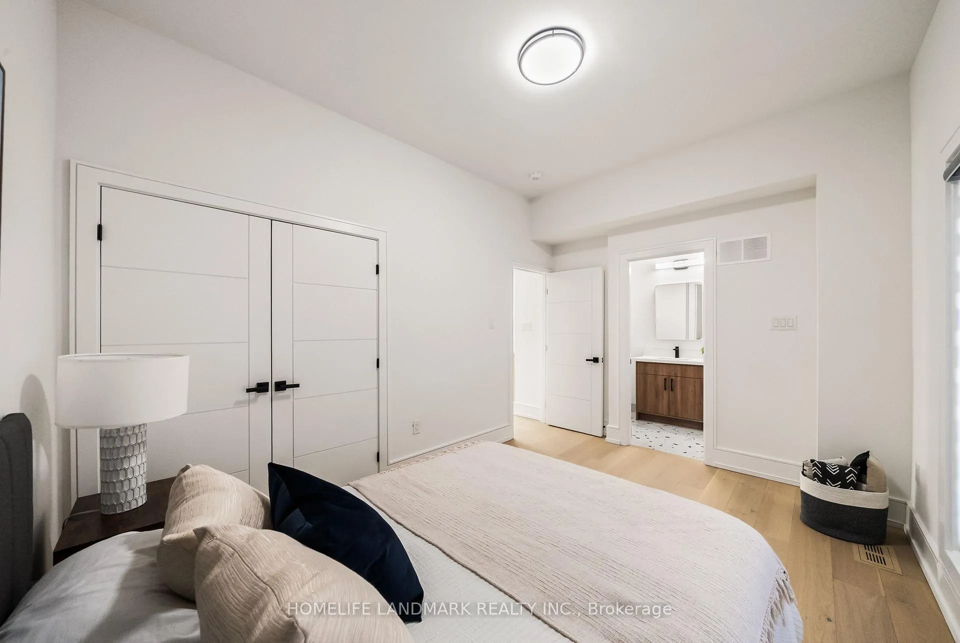 Photo 24 of 70 Granger Avenue, Scarborough, Kennedy Park — HOMEH