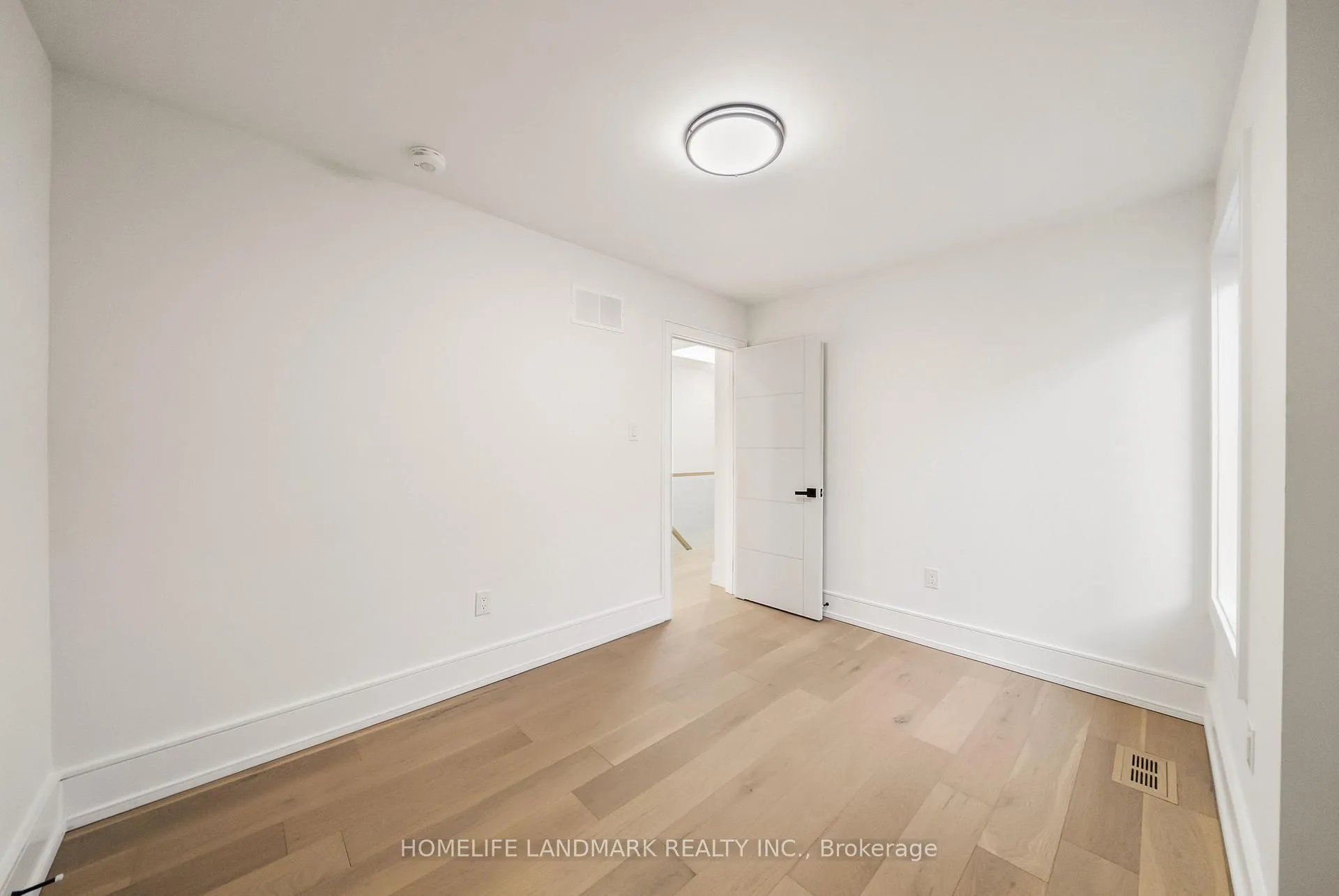 Photo 30 of 70 Granger Avenue, Scarborough, Kennedy Park — HOMEH