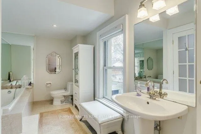 Photo 15 of 99 Hazelton Avenue, Toronto, The Annex — HOMEH