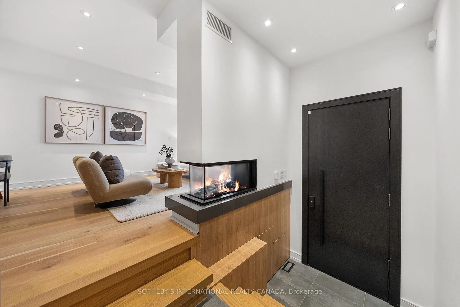 Photo 2 of 83 Virginia Avenue, Toronto, Danforth Village-East York — HOMEH