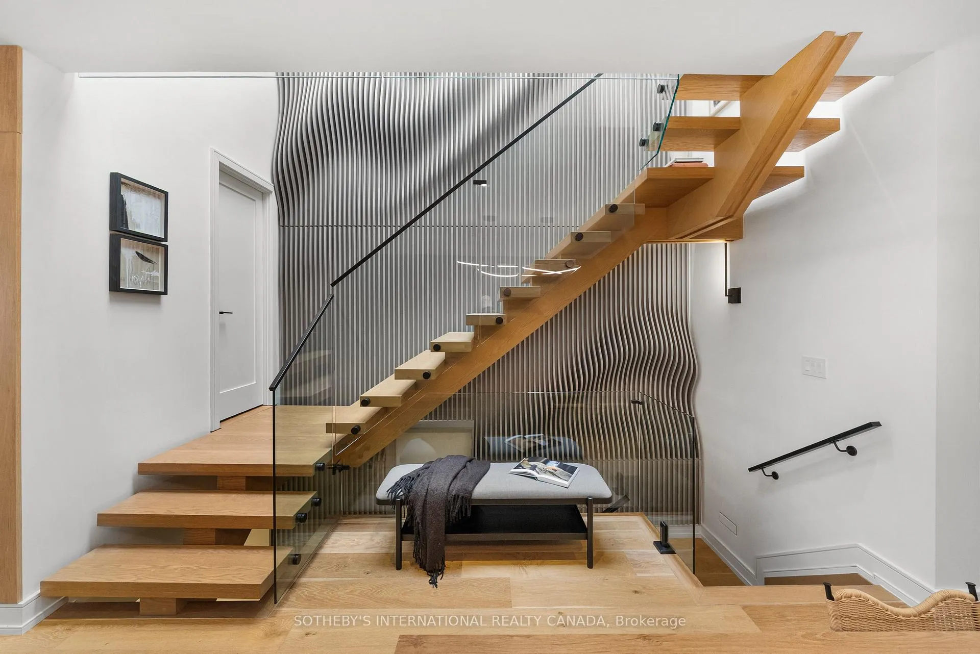 Photo 17 of 83 Virginia Avenue, Toronto, Danforth Village-East York — HOMEH