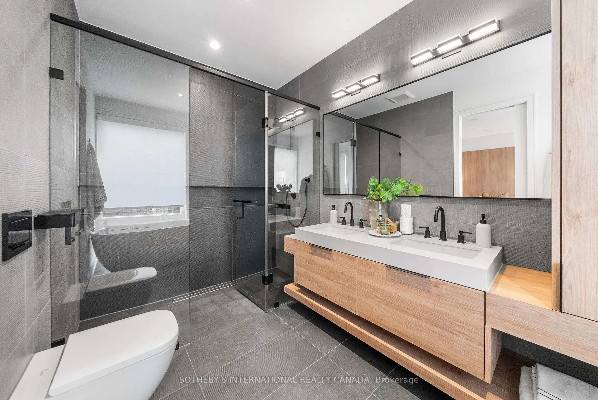 Photo 26 of 83 Virginia Avenue, Toronto, Danforth Village-East York — HOMEH