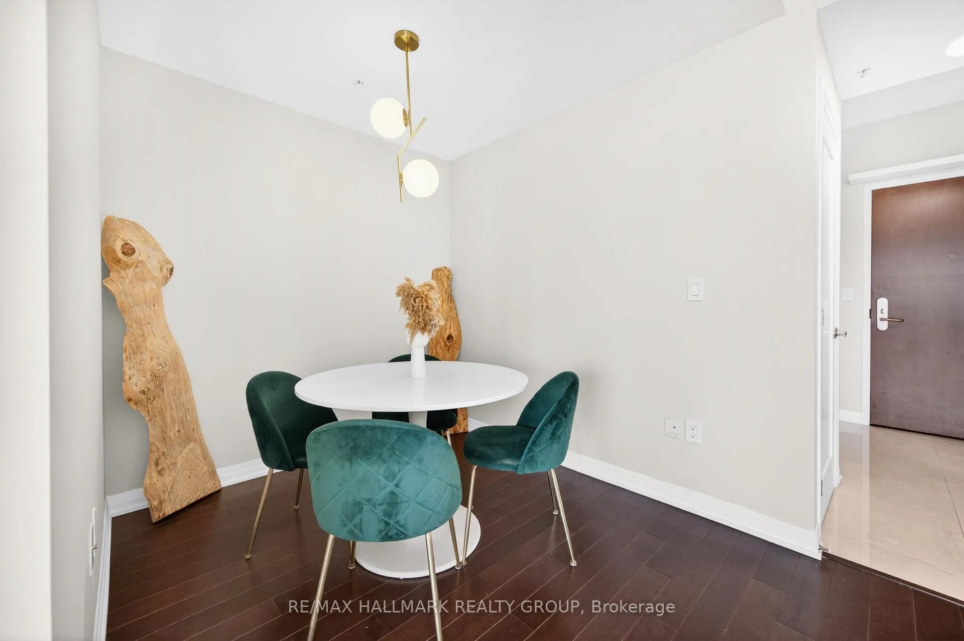 Photo 10 of Unit 3003, 805 Carling Avenue, Ottawa, West Centre Town — HOMEH