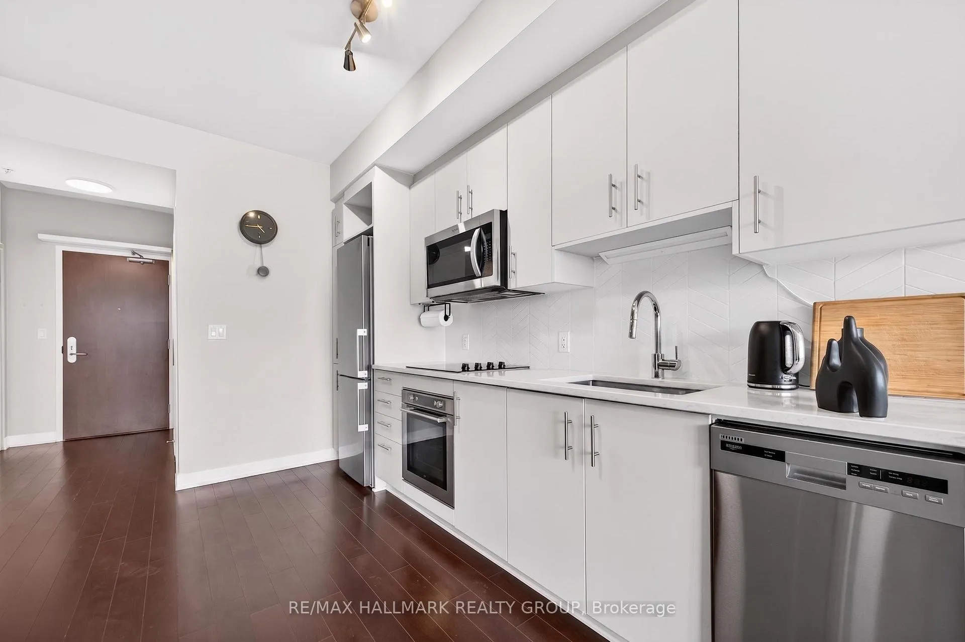 Photo 14 of Unit 3003, 805 Carling Avenue, Ottawa, West Centre Town — HOMEH