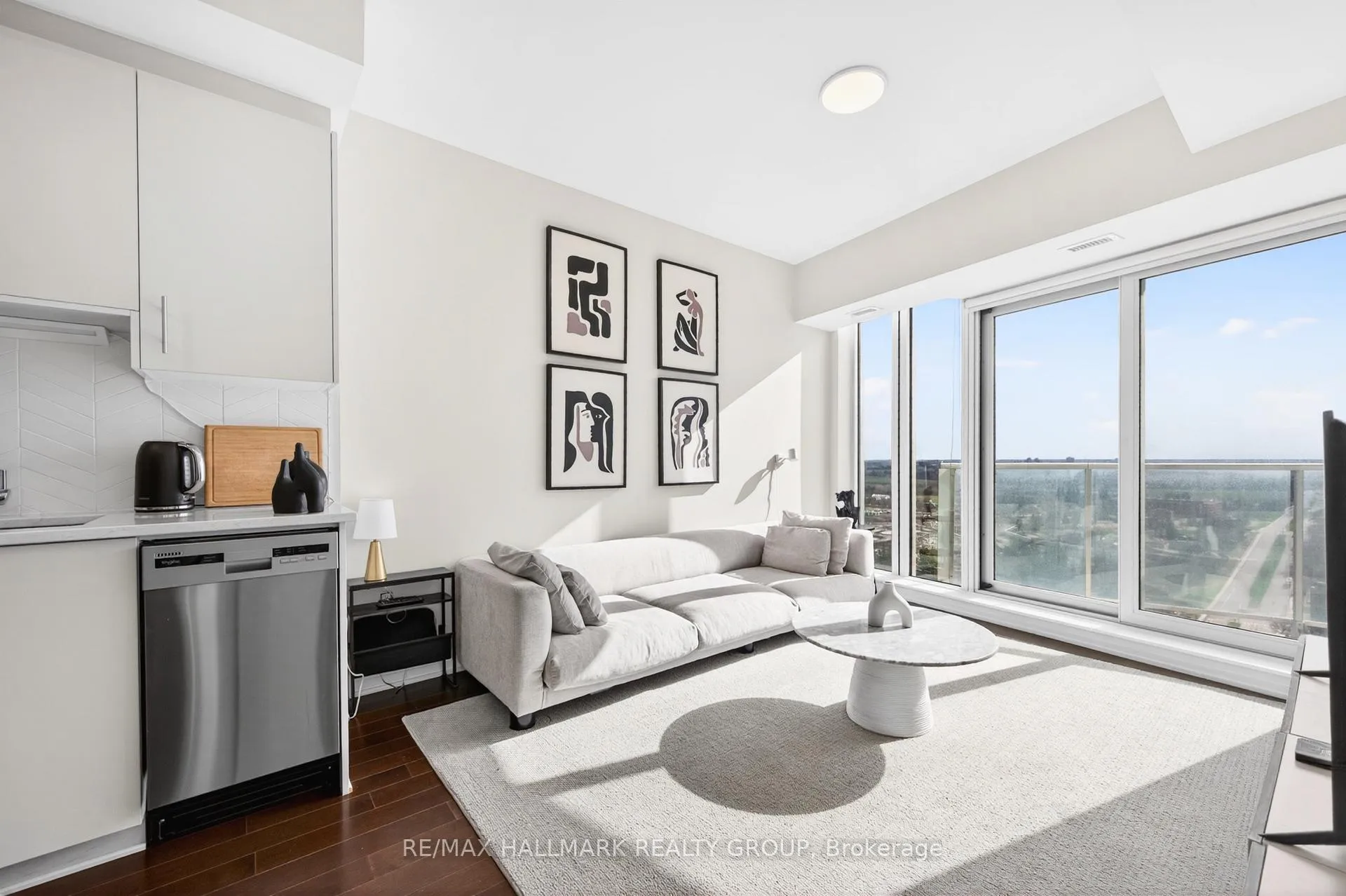 Photo 20 of Unit 3003, 805 Carling Avenue, Ottawa, West Centre Town — HOMEH