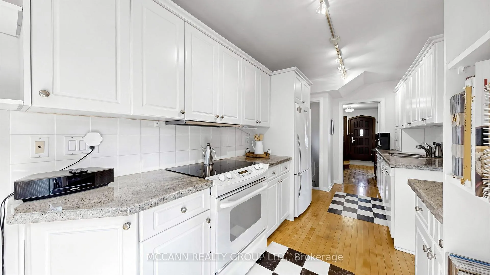 Photo 13 of 60 Glen Echo Road, Toronto, Lawrence Park North — HOMEH