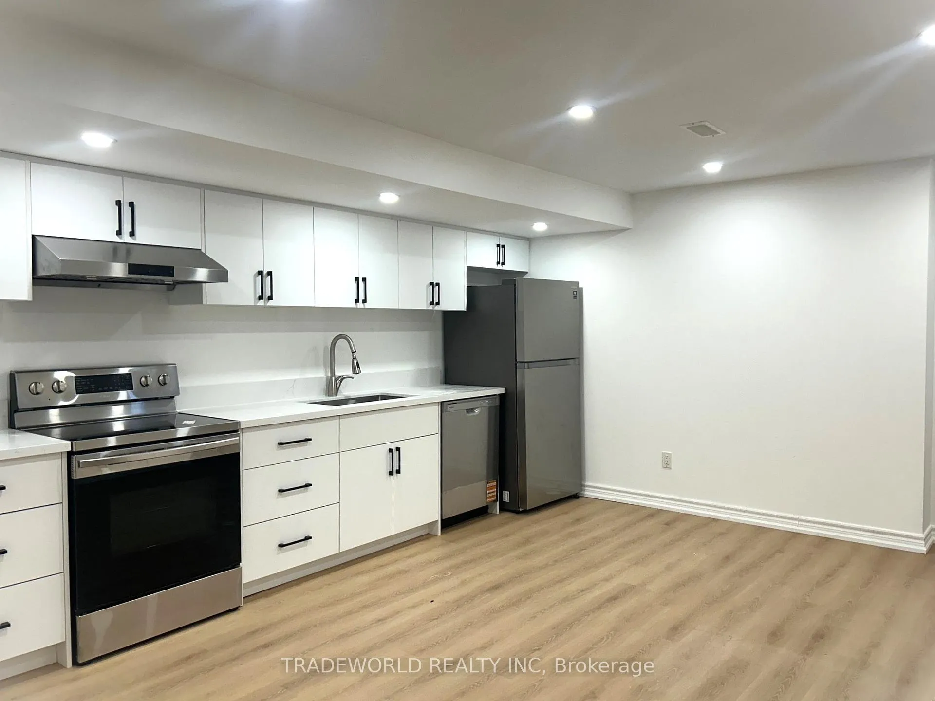 Photo 3 of Unit Basement Unit, 142 Shady Oaks Avenue, Markham, Cornell — HOMEH