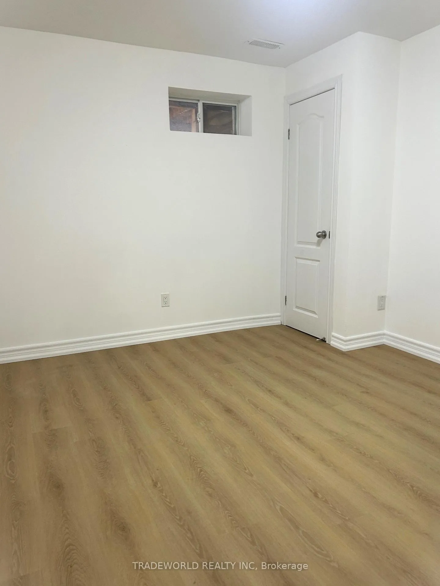 Photo 5 of Unit Basement Unit, 142 Shady Oaks Avenue, Markham, Cornell — HOMEH