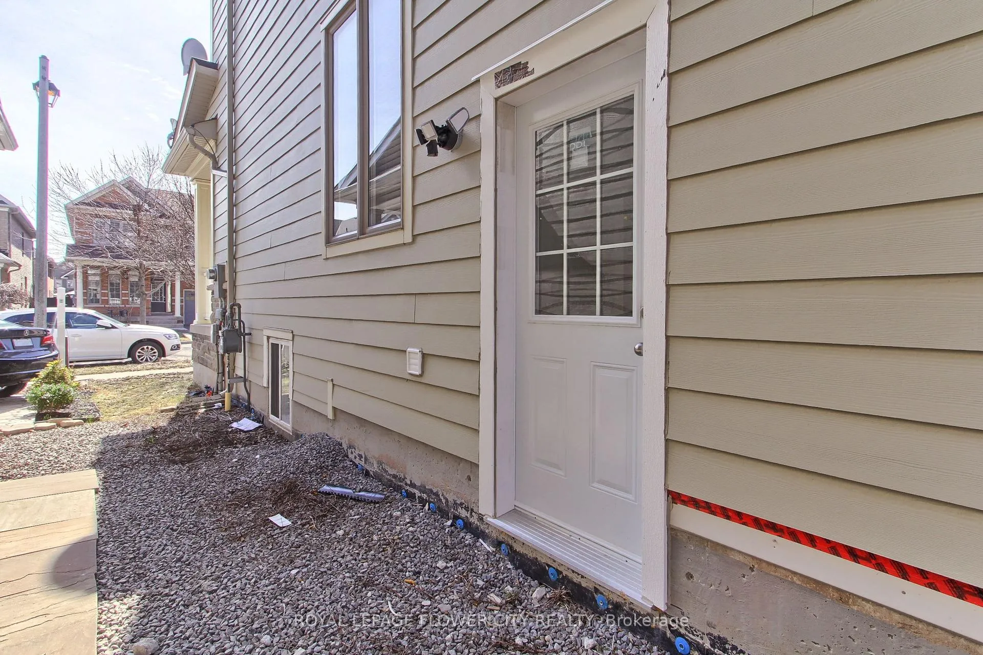 Photo 3 of Unit Basement, 25 Aird Court, Milton, Scott — HOMEH