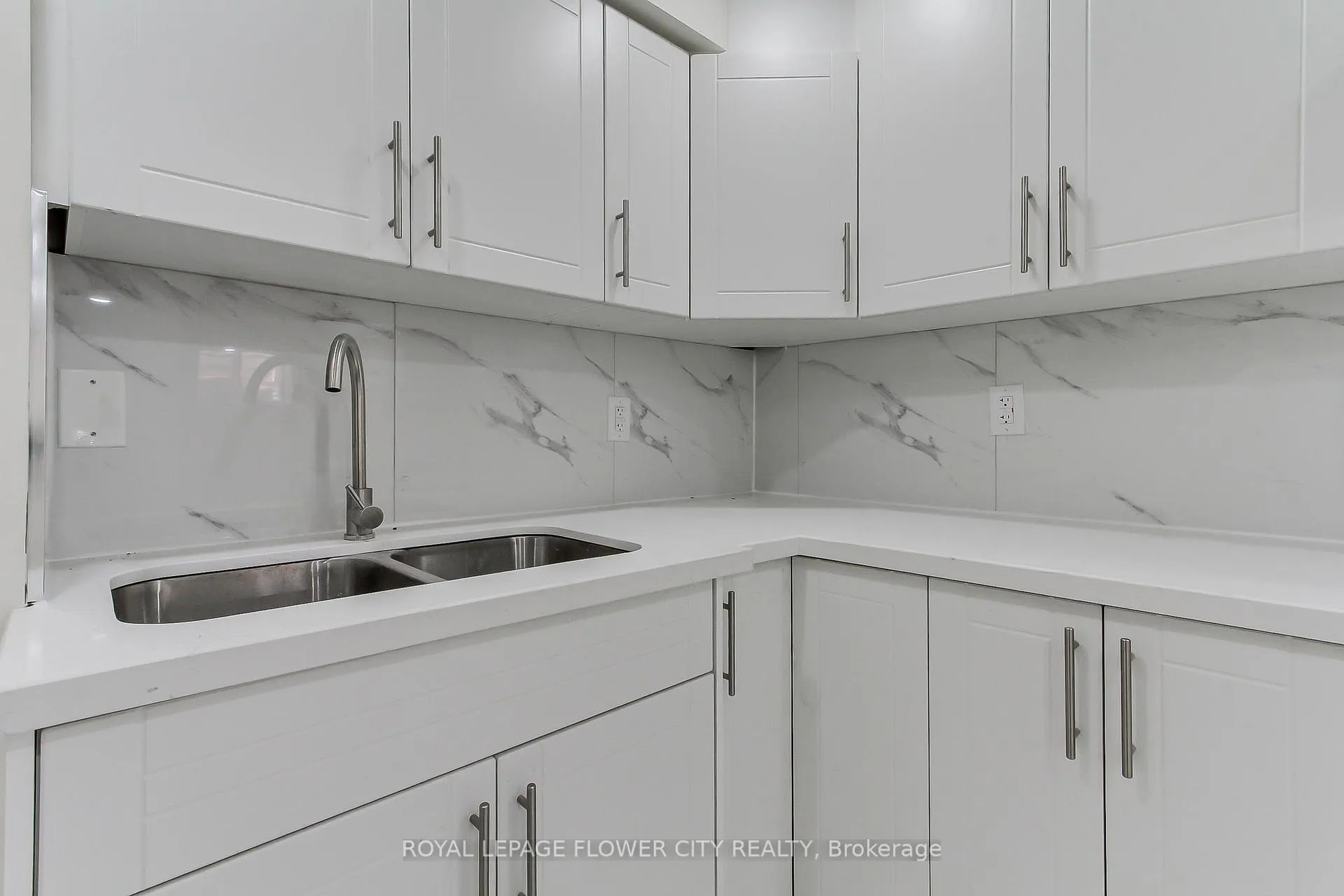 Photo 8 of Unit Basement, 25 Aird Court, Milton, Scott — HOMEH