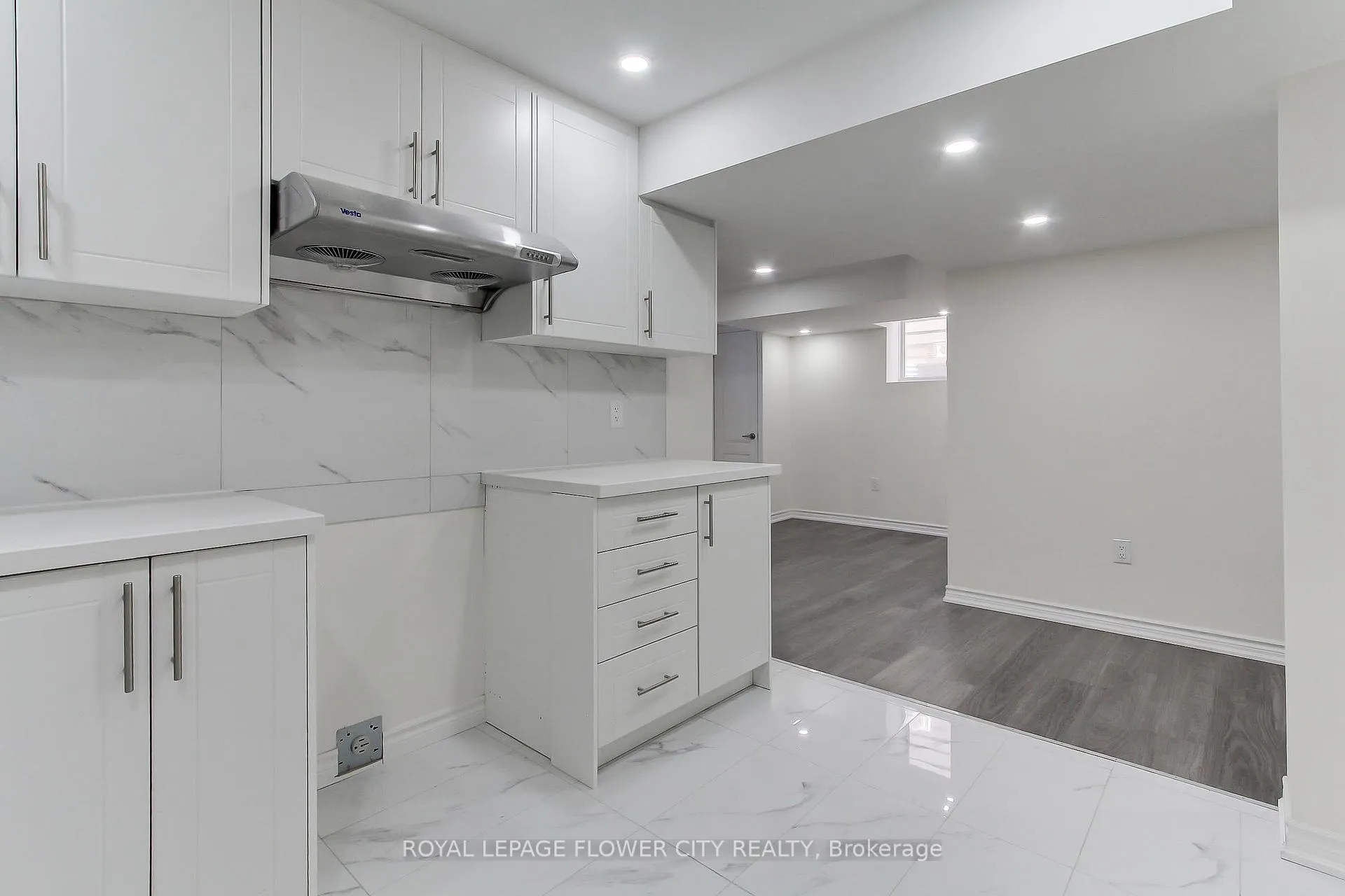 Photo 9 of Unit Basement, 25 Aird Court, Milton, Scott — HOMEH