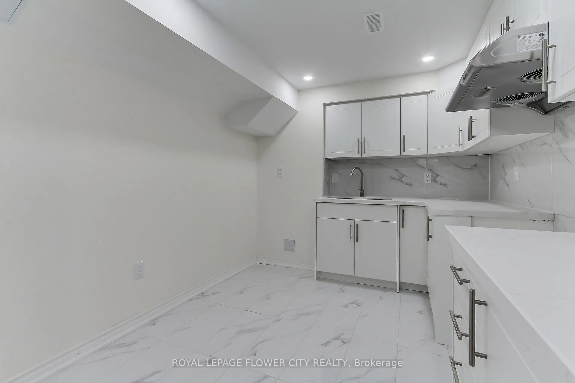 Photo 10 of Unit Basement, 25 Aird Court, Milton, Scott — HOMEH