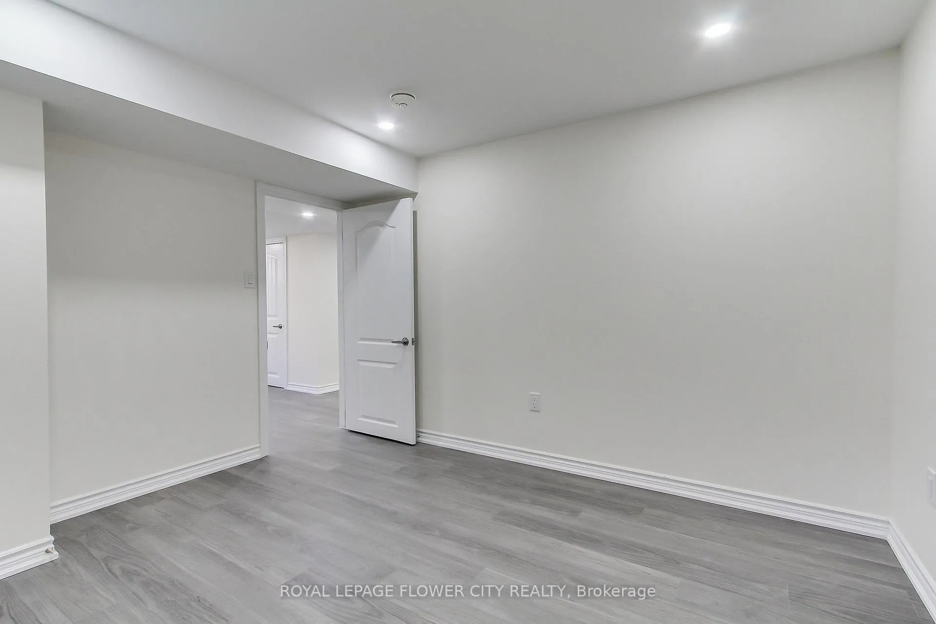 Photo 16 of Unit Basement, 25 Aird Court, Milton, Scott — HOMEH