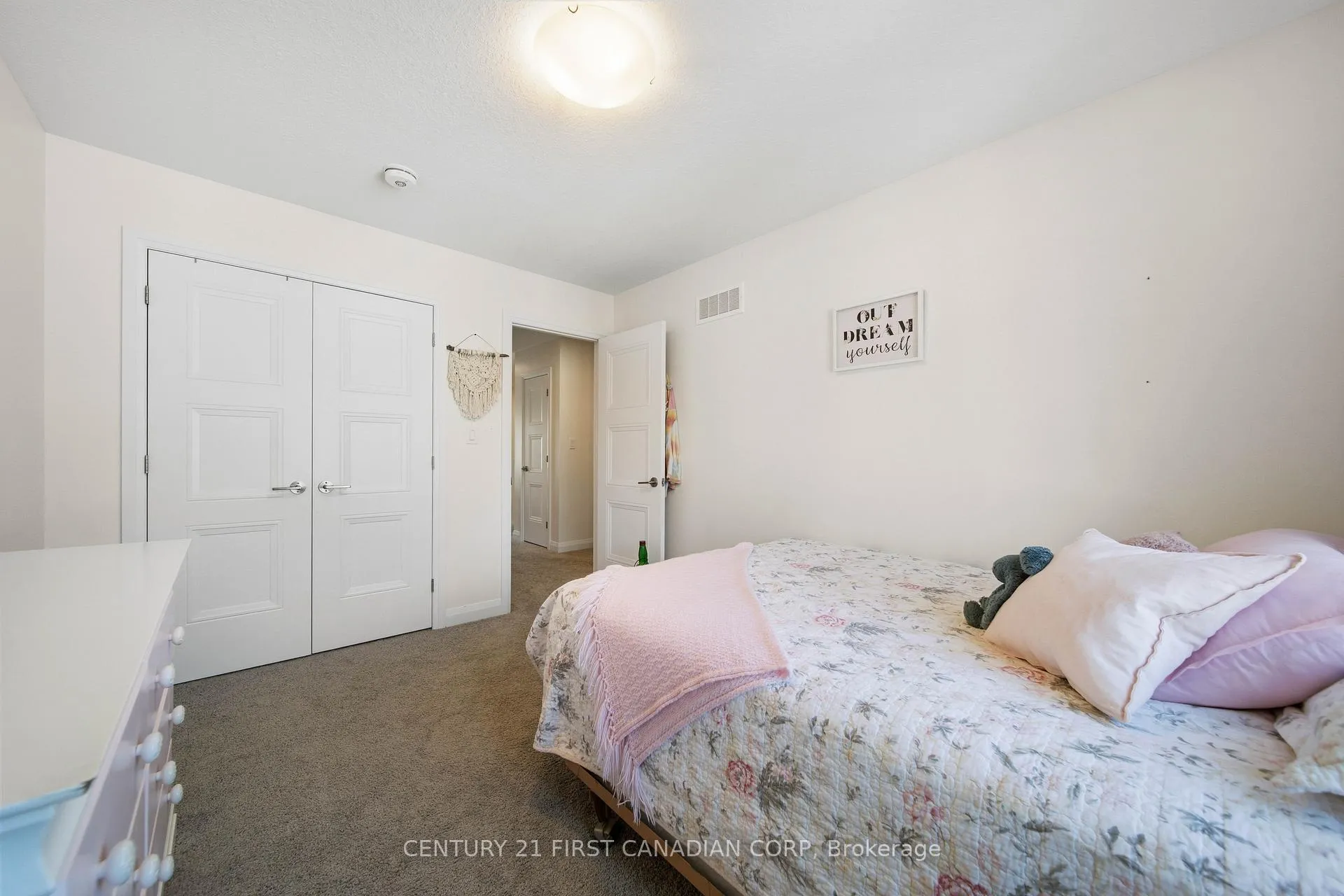Photo 28 of 1-30 Miller Drive, Lucan Biddulph, Lucan — HOMEH