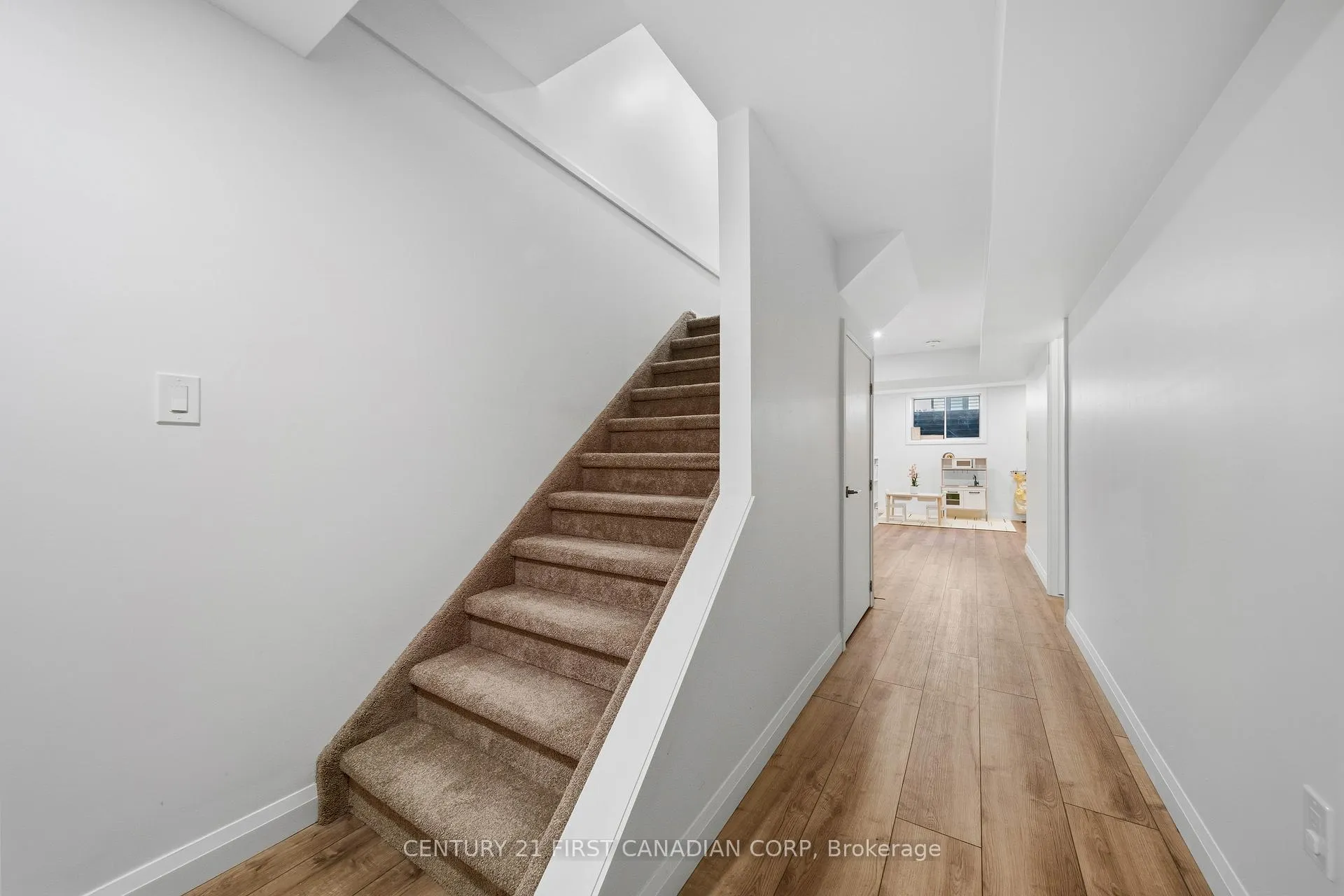 Photo 33 of 1-30 Miller Drive, Lucan Biddulph, Lucan — HOMEH