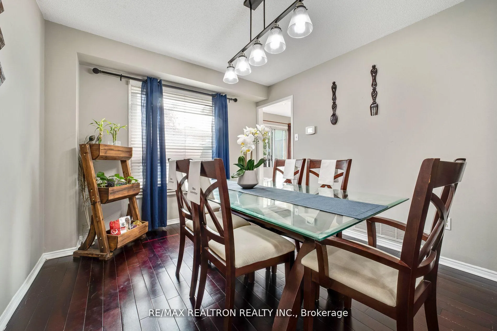 Photo 15 of 1632 Fairfield Crescent, Pickering, Village East — HOMEH