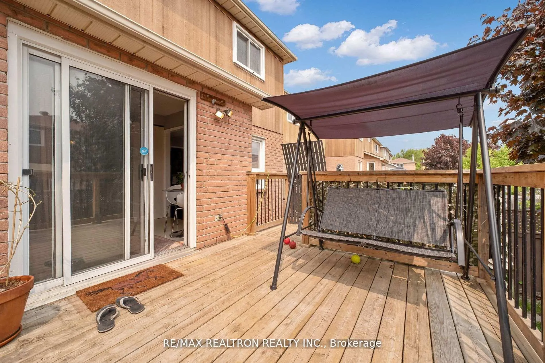 Photo 21 of 1632 Fairfield Crescent, Pickering, Village East — HOMEH