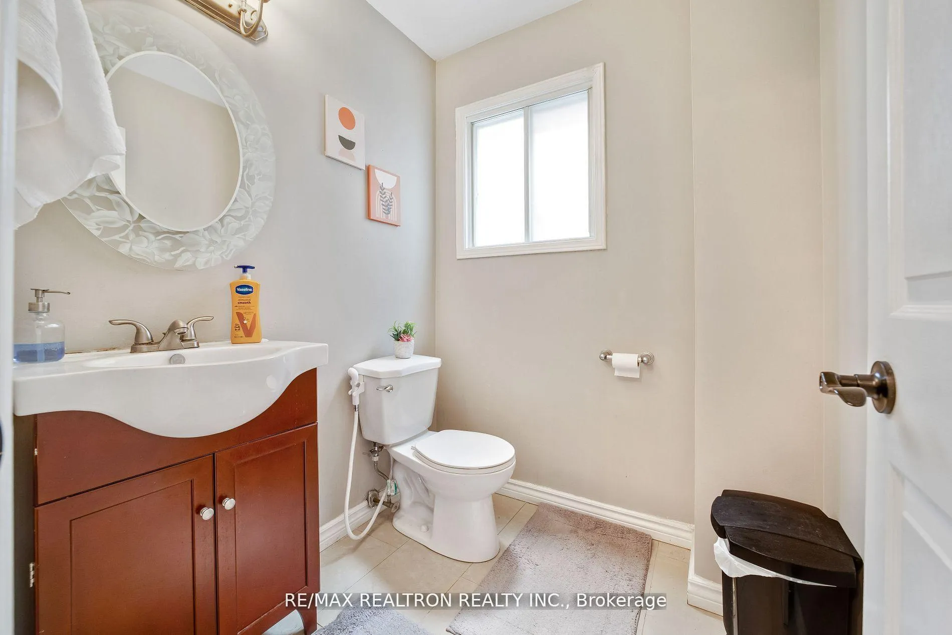 Photo 22 of 1632 Fairfield Crescent, Pickering, Village East — HOMEH