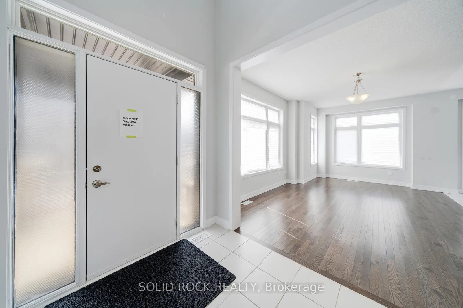Photo 6 of 1076 Thompson Drive, Oshawa, Kedron — HOMEH