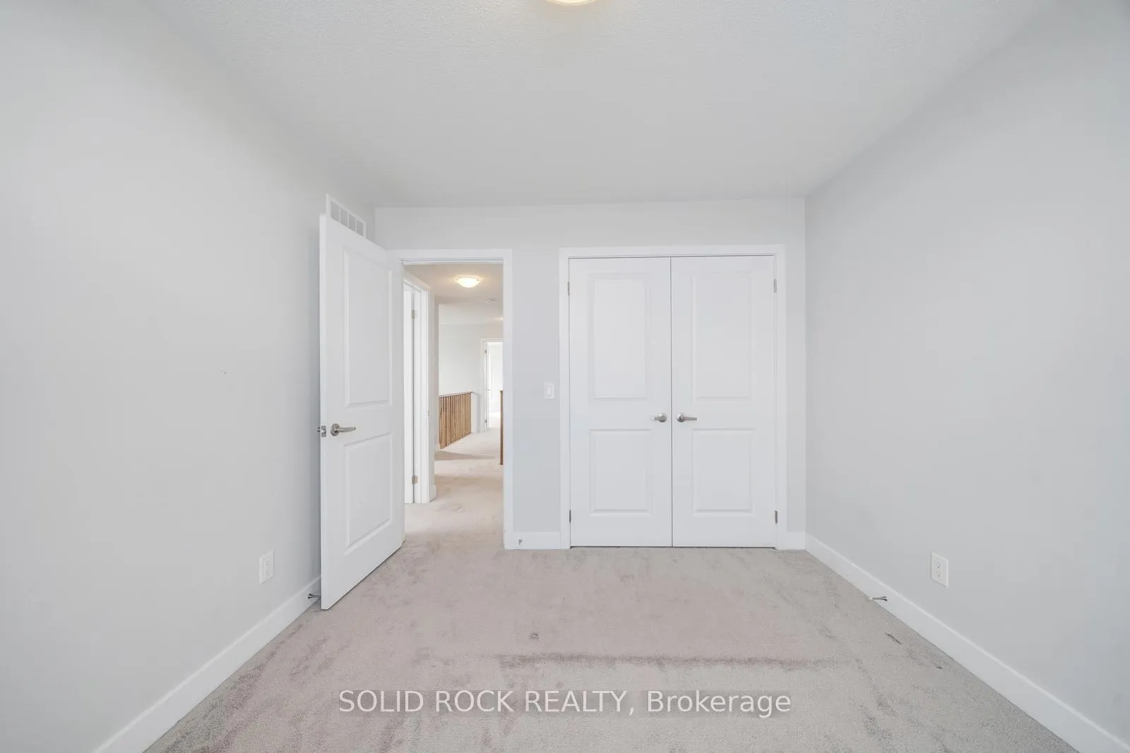 Photo 32 of 1076 Thompson Drive, Oshawa, Kedron — HOMEH