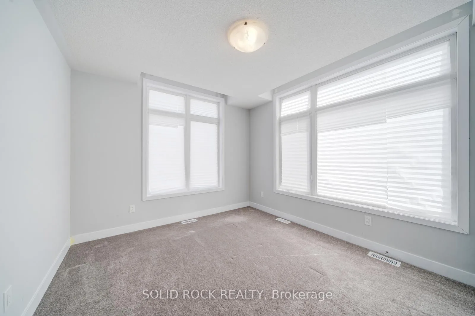 Photo 34 of 1076 Thompson Drive, Oshawa, Kedron — HOMEH