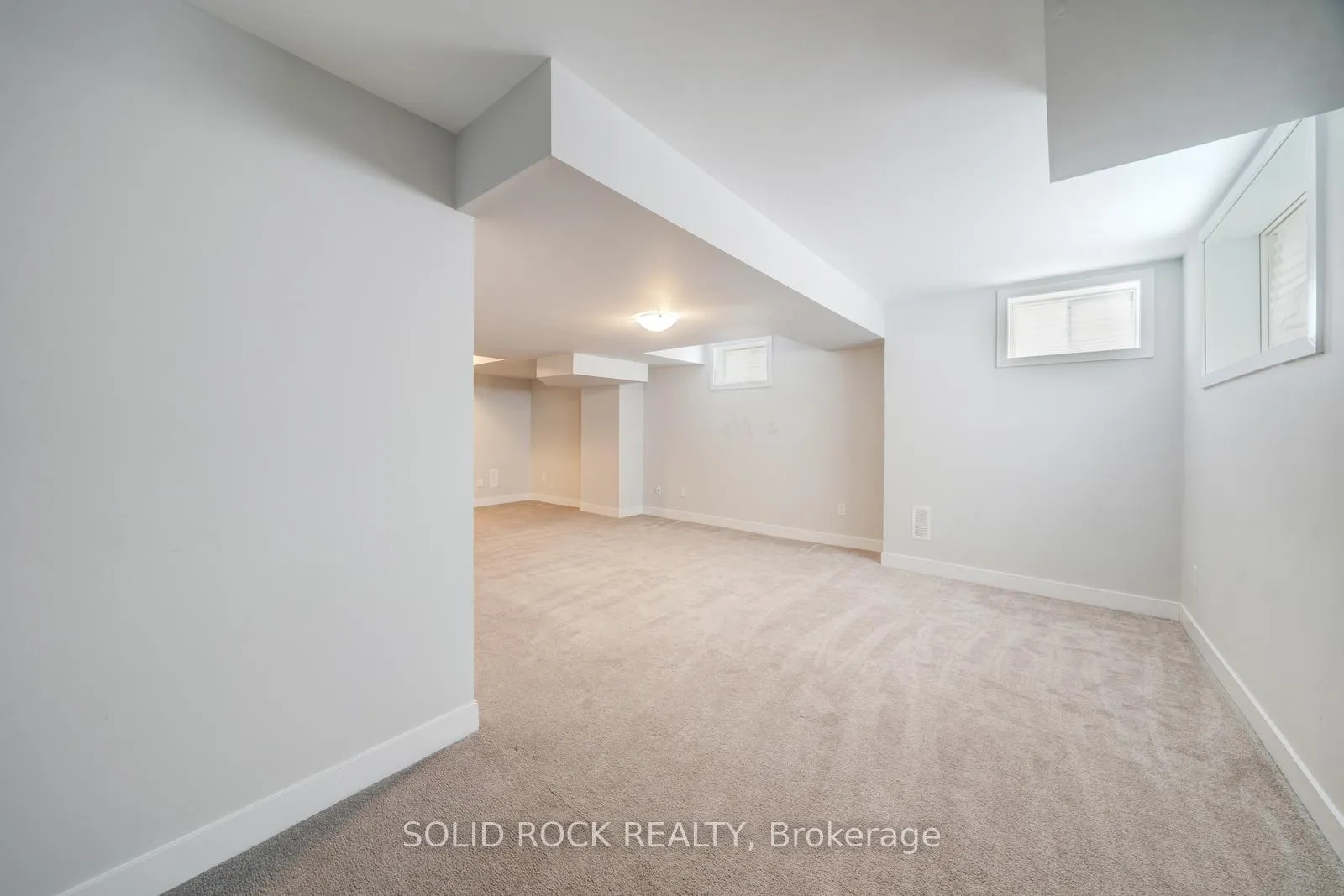 Photo 41 of 1076 Thompson Drive, Oshawa, Kedron — HOMEH