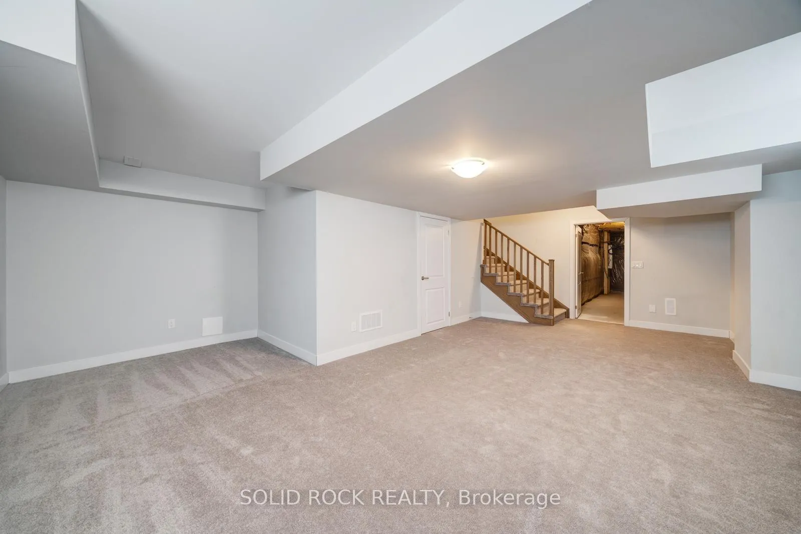 Photo 42 of 1076 Thompson Drive, Oshawa, Kedron — HOMEH