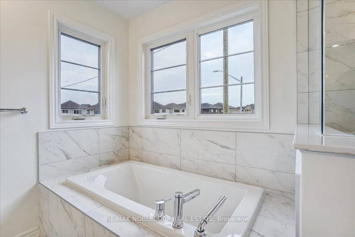 Photo 36 of 259 Madelaine Drive, Barrie, Rural Barrie Southeast — HOMEH