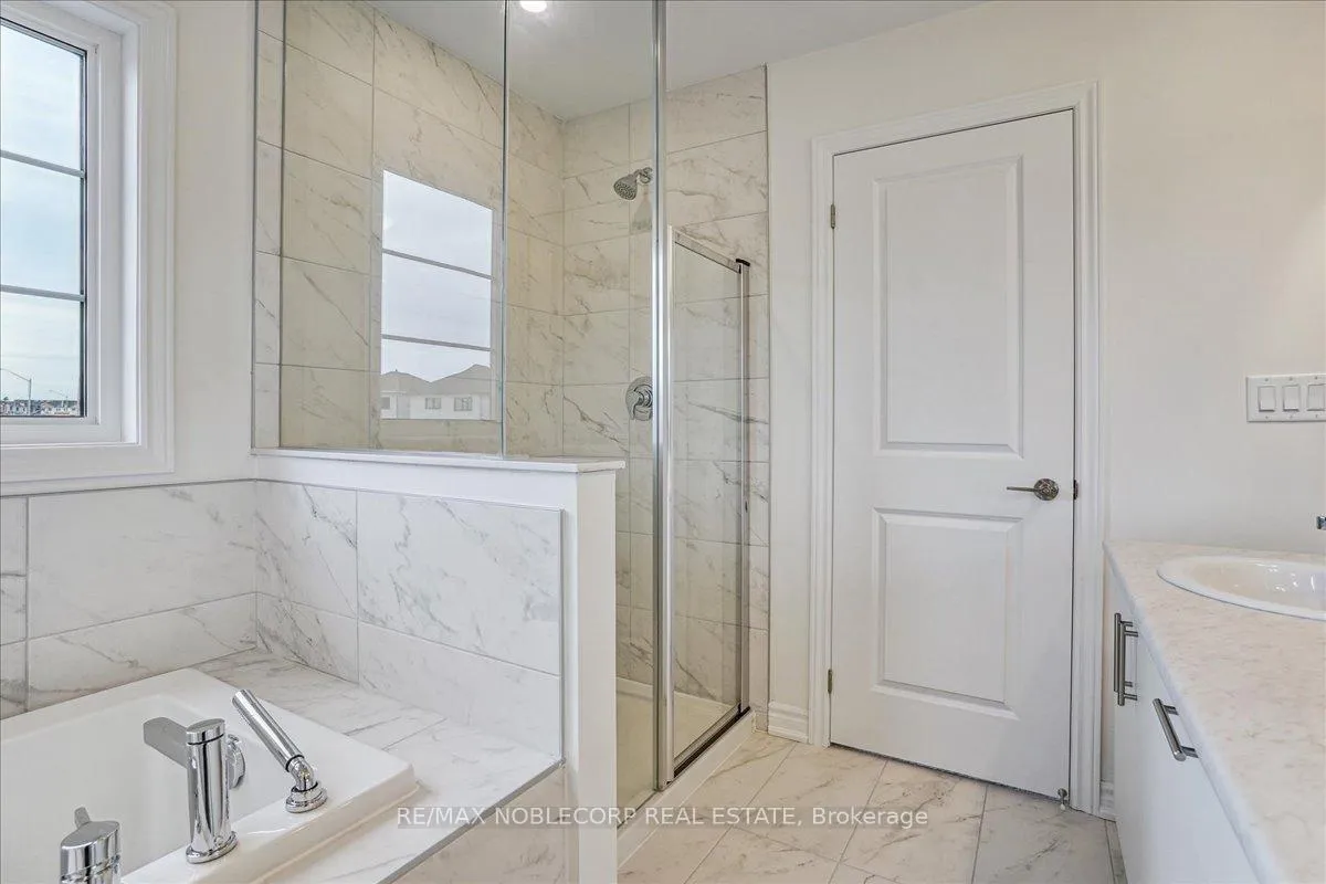 Photo 37 of 259 Madelaine Drive, Barrie, Rural Barrie Southeast — HOMEH