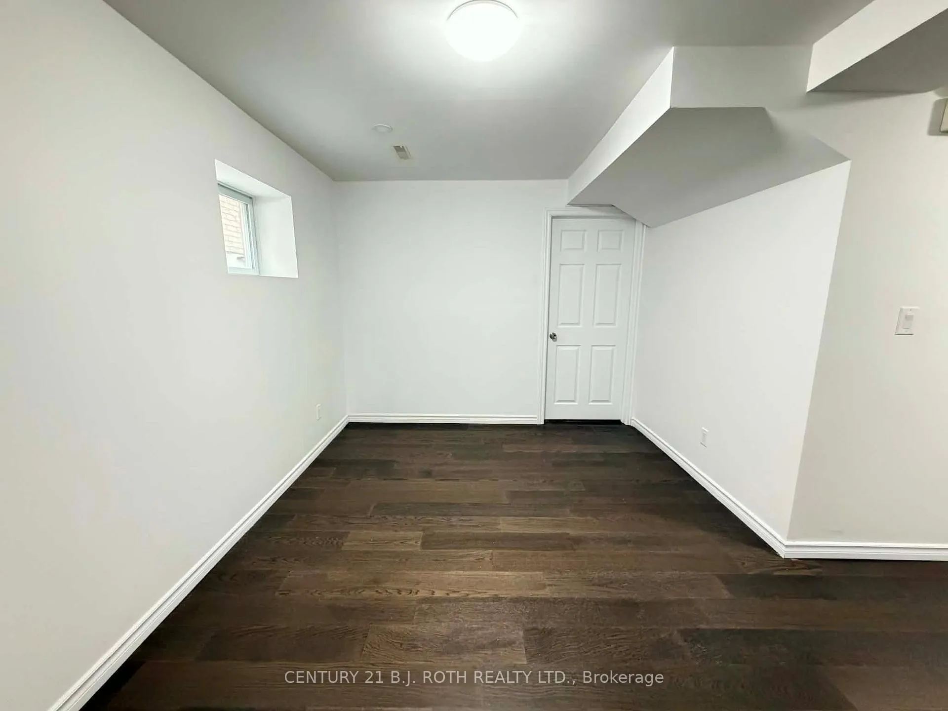 Photo 8 of Unit Lower, 90 Pappain Crescent, Brampton, Snelgrove — HOMEH