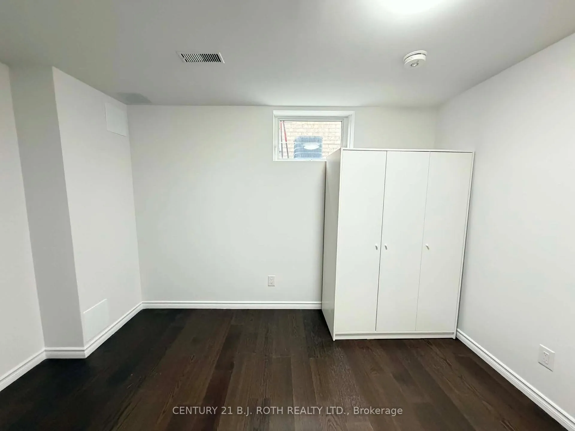 Photo 12 of Unit Lower, 90 Pappain Crescent, Brampton, Snelgrove — HOMEH