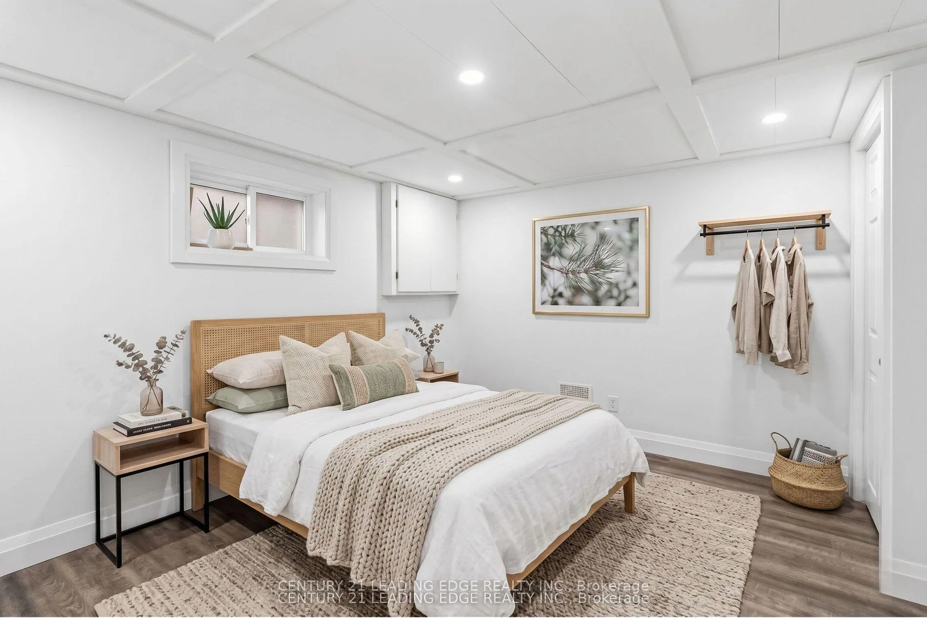 Photo 34 of 623 Wickens Avenue, Burlington, LaSalle — HOMEH