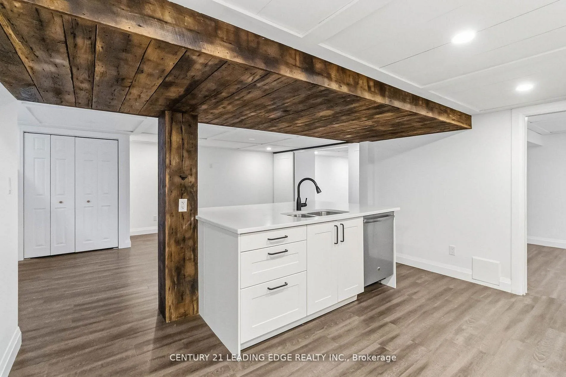 Photo 42 of 623 Wickens Avenue, Burlington, LaSalle — HOMEH