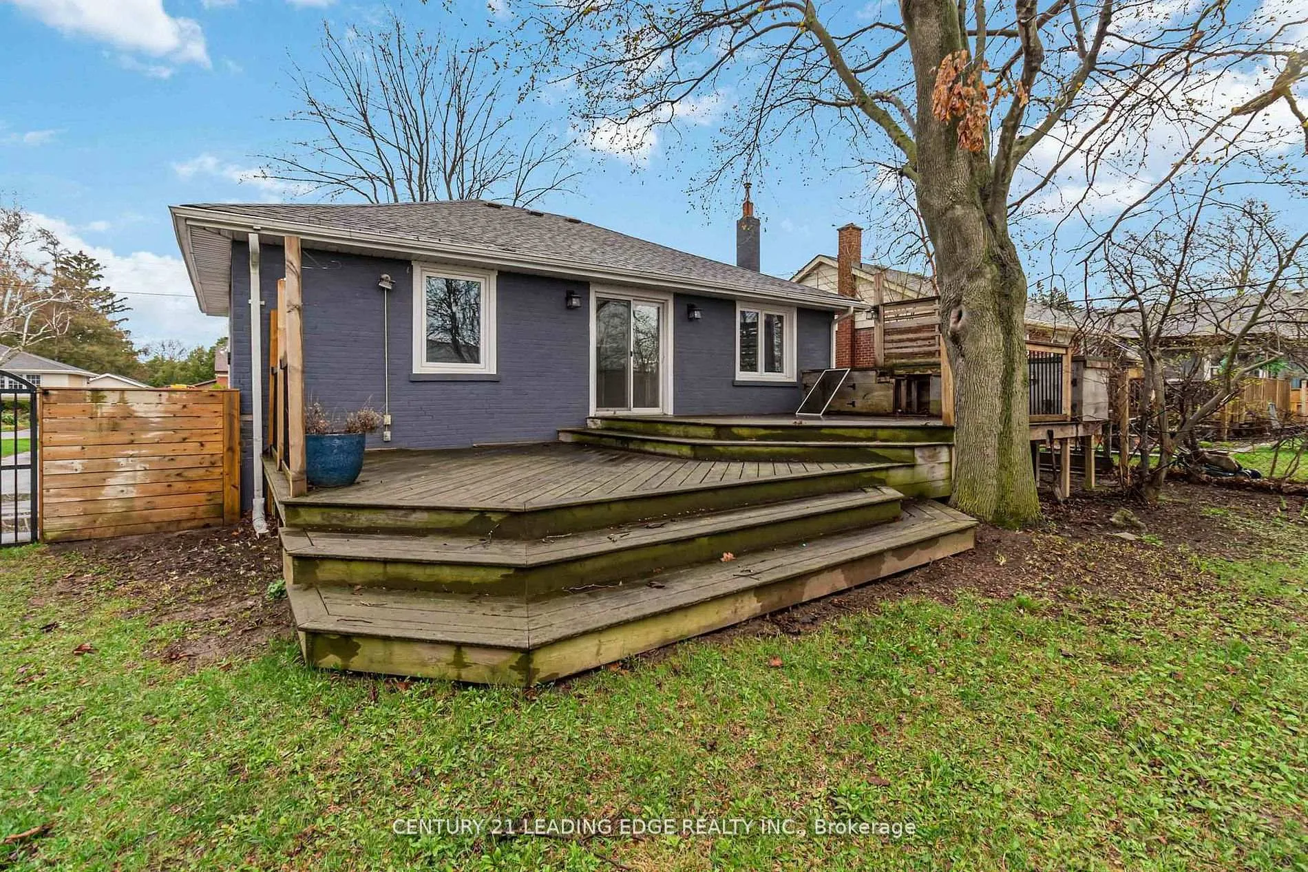 Photo 49 of 623 Wickens Avenue, Burlington, LaSalle — HOMEH