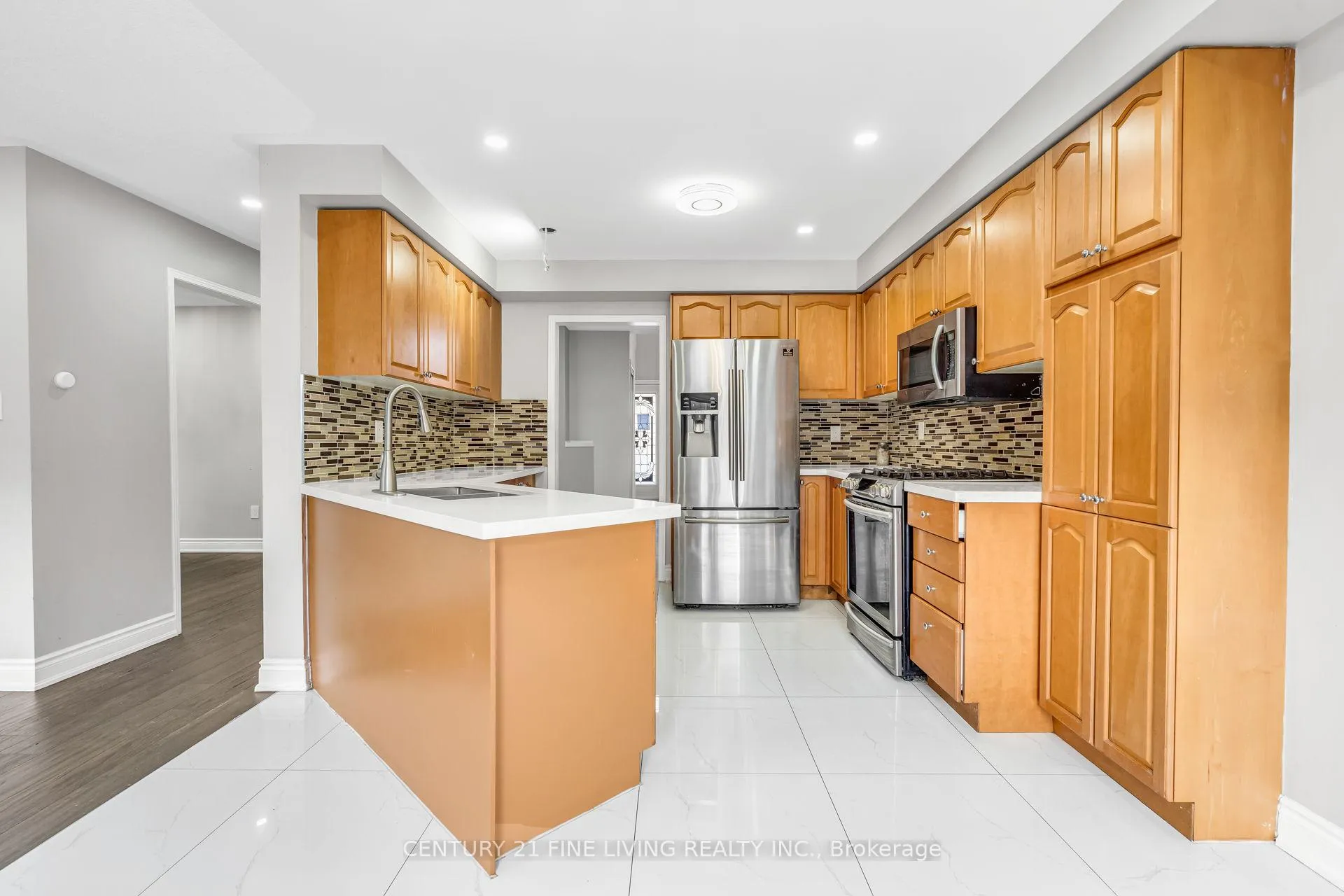 Photo 7 of 20 Edenvalley Road, Brampton, Fletcher's Meadow — HOMEH