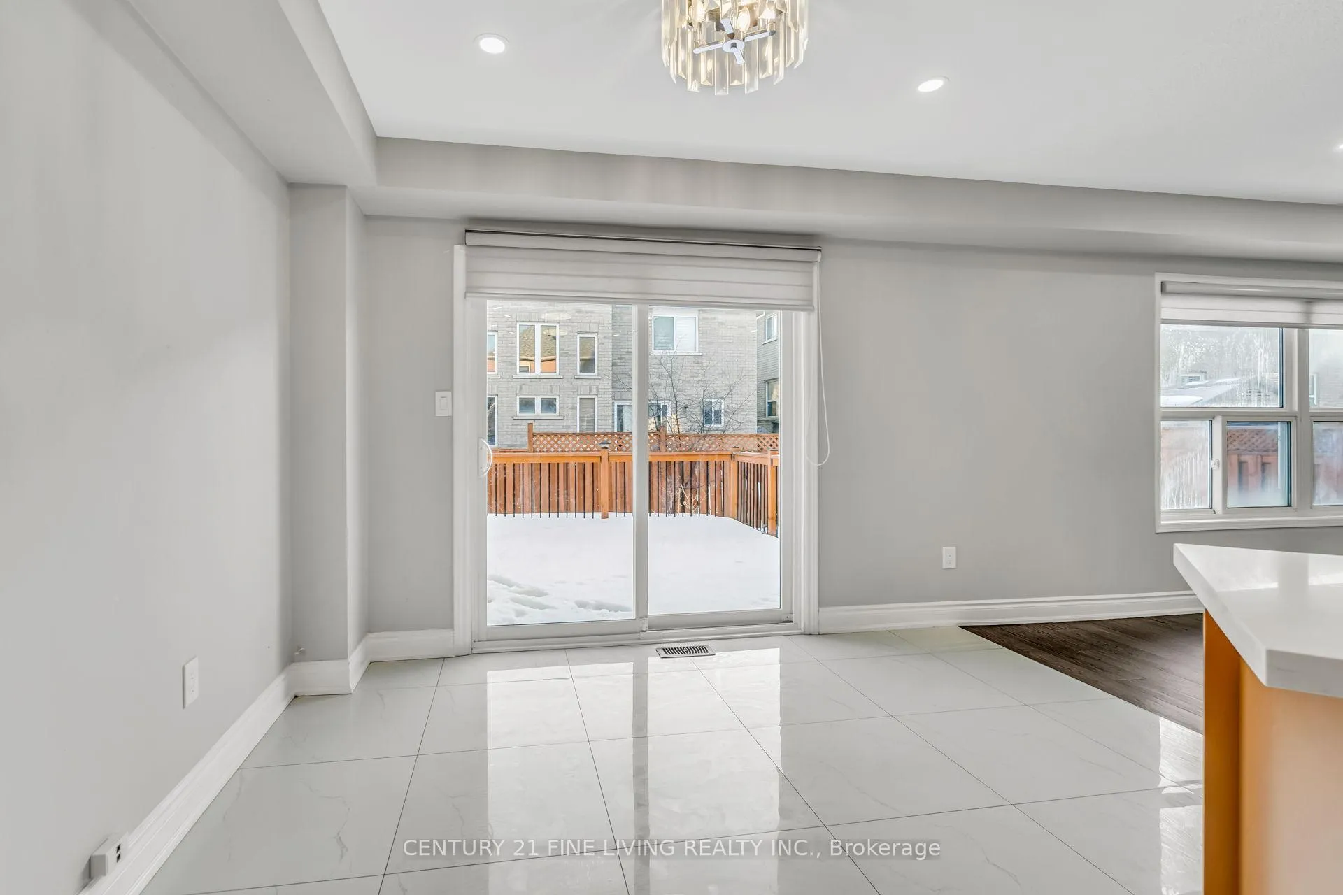 Photo 10 of 20 Edenvalley Road, Brampton, Fletcher's Meadow — HOMEH