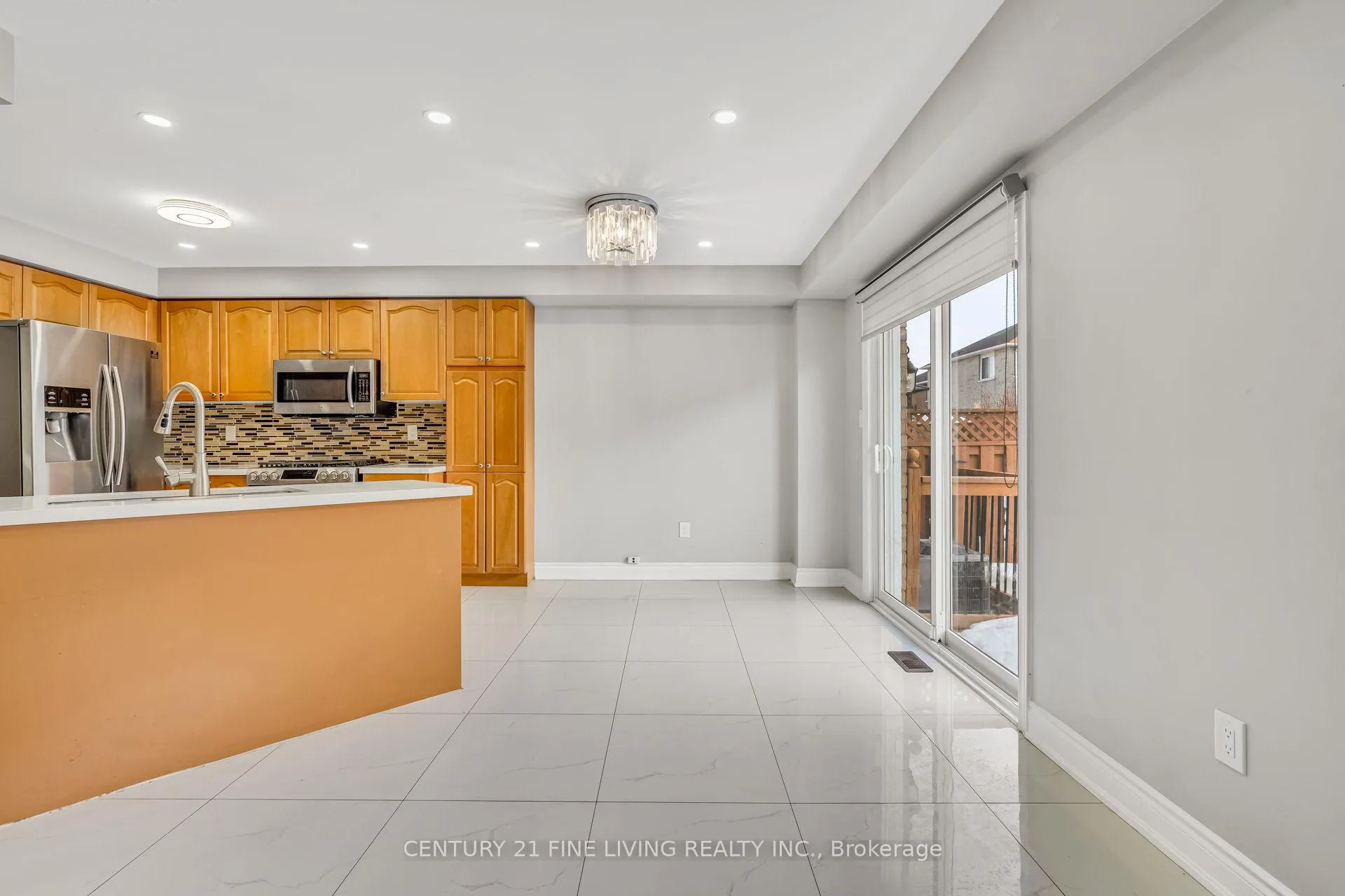 Photo 11 of 20 Edenvalley Road, Brampton, Fletcher's Meadow — HOMEH